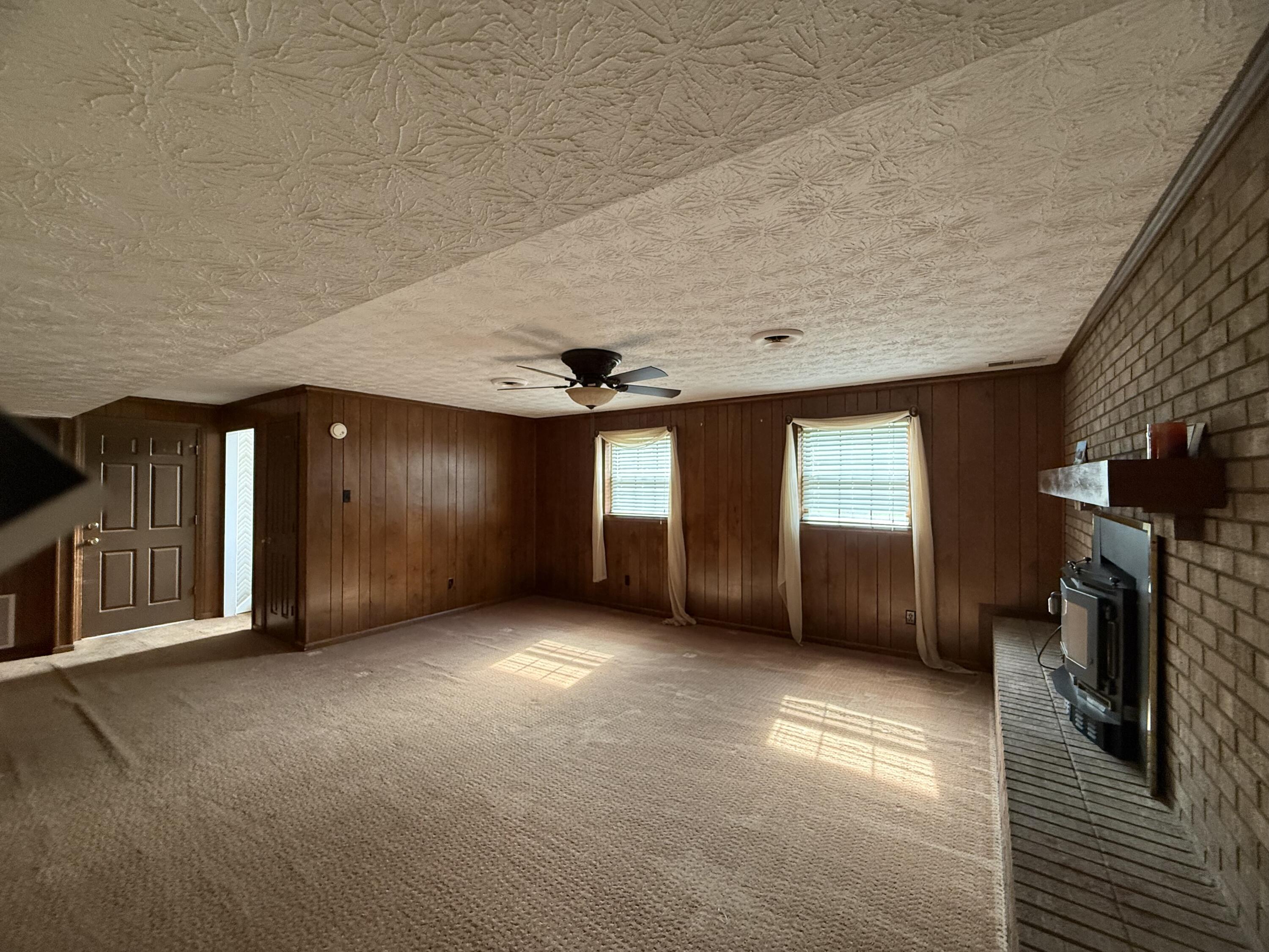 3924 Gladman Way Property Photo 21