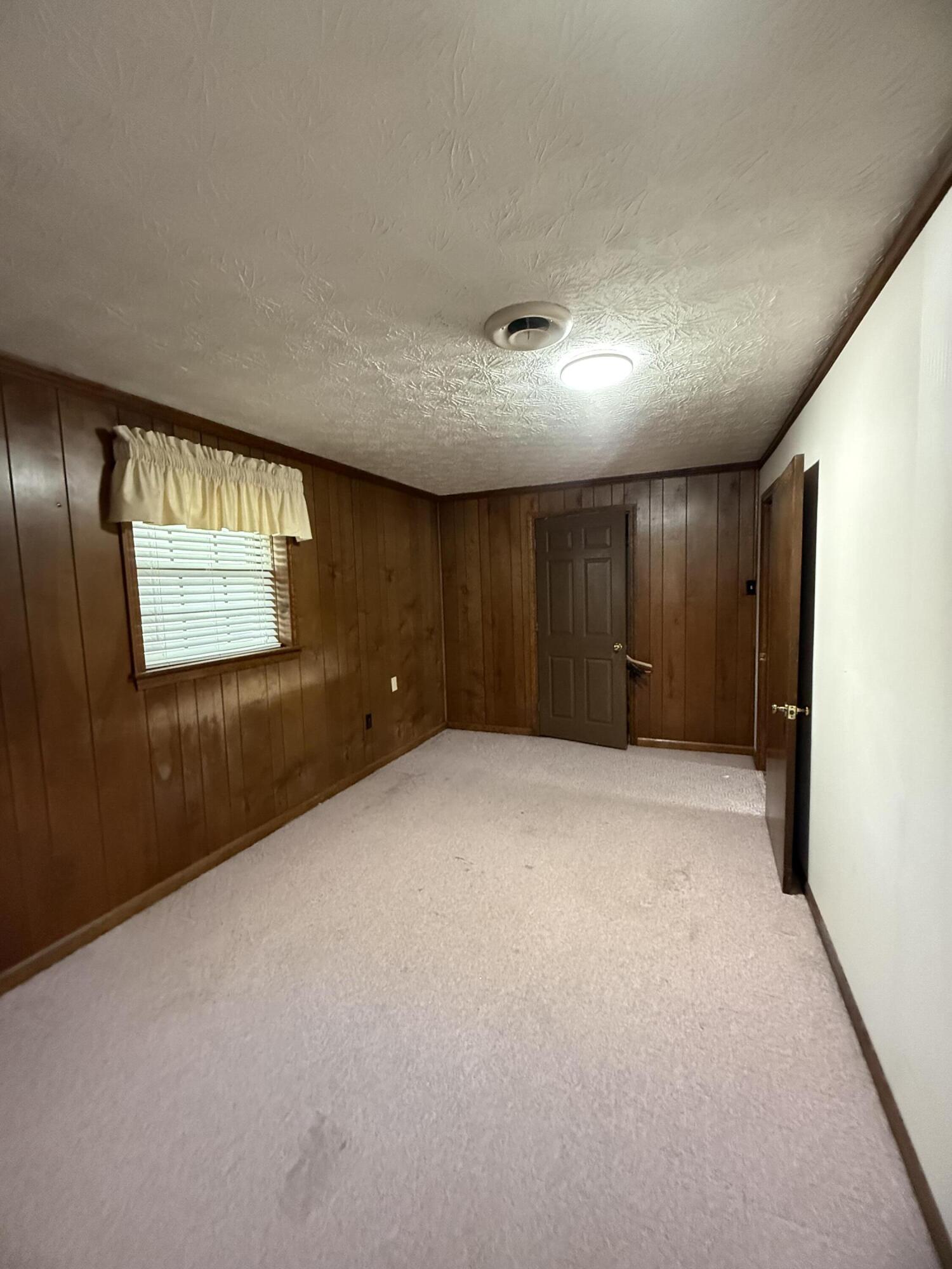 3924 Gladman Way Property Photo 23