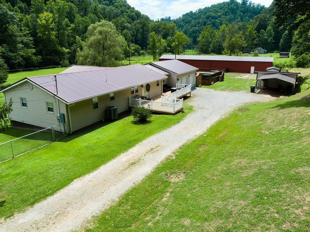 811 State Highway 1750