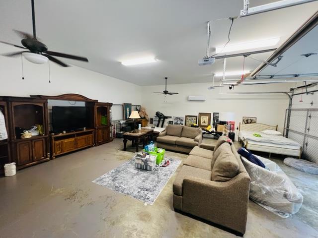 811 State Highway 1750 Property Photo 30