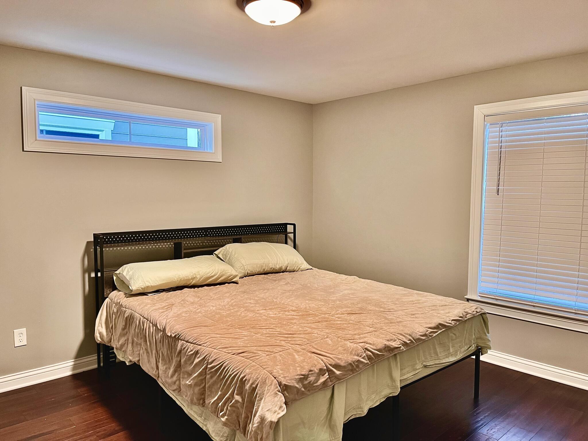 241 Devonia Avenue Property Photo 9
