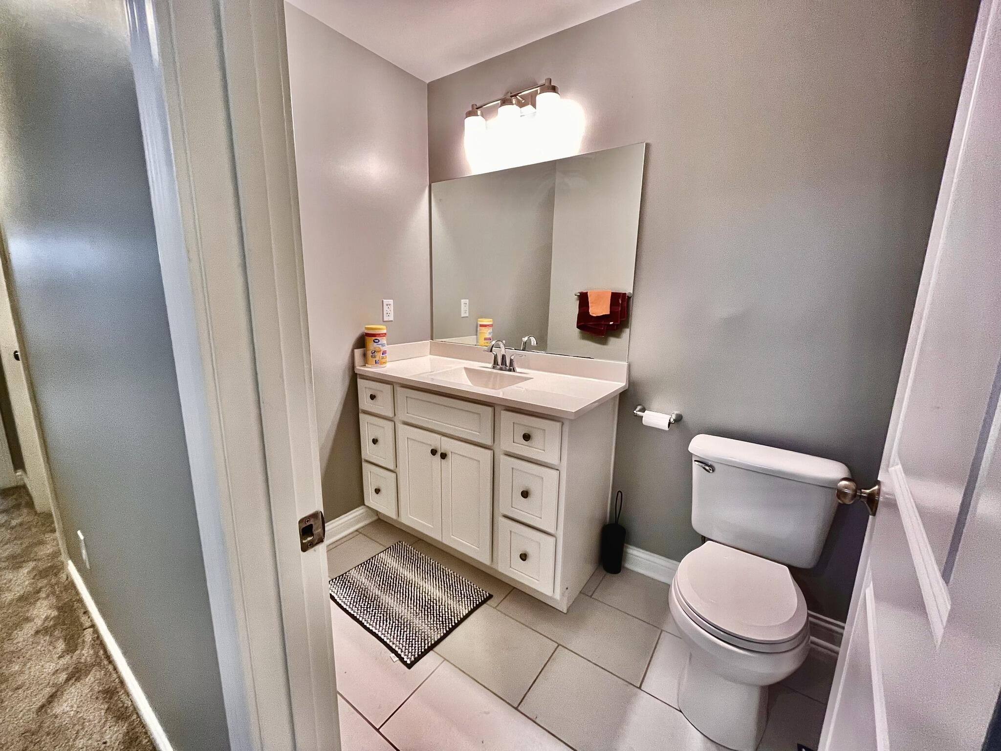 241 Devonia Avenue Property Photo 15