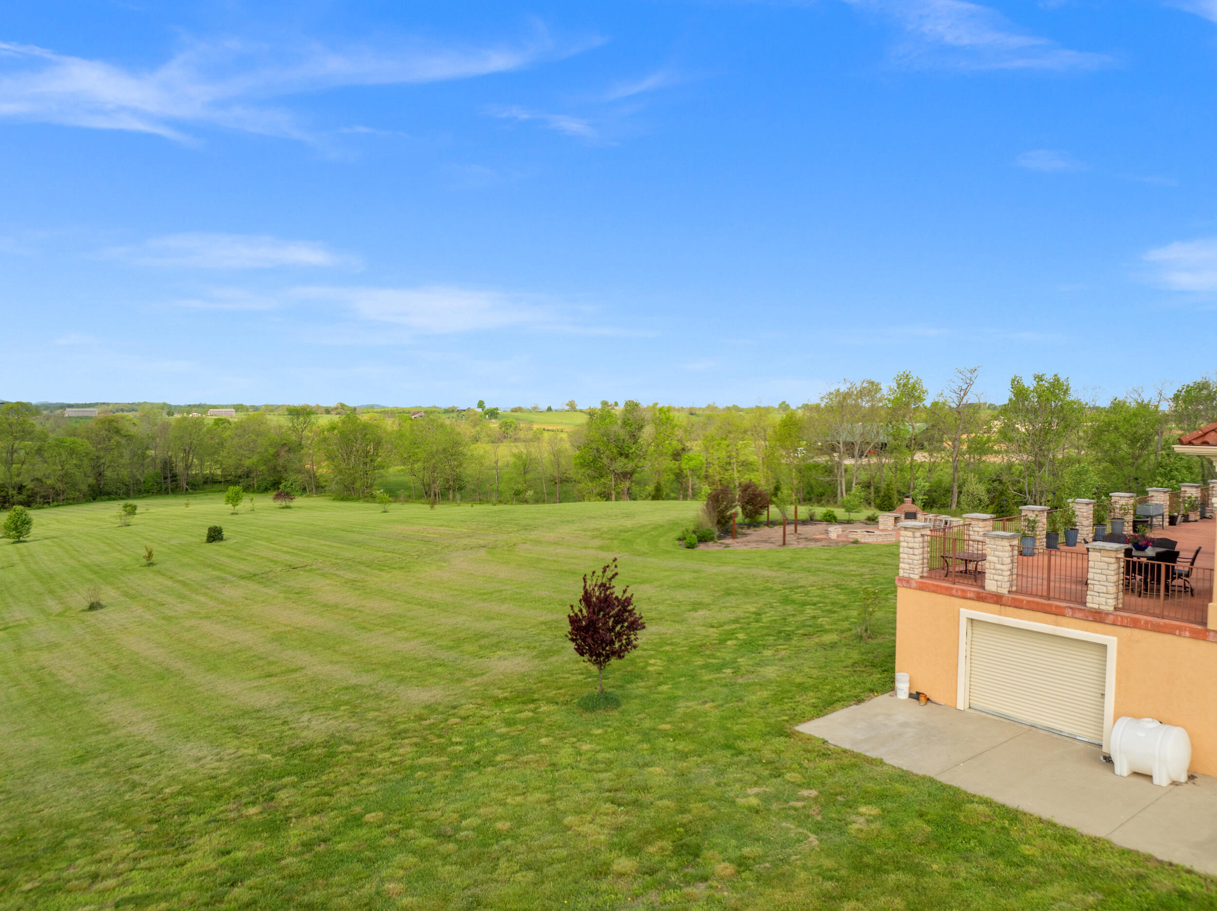 406 Halcomb Lane Property Photo 76