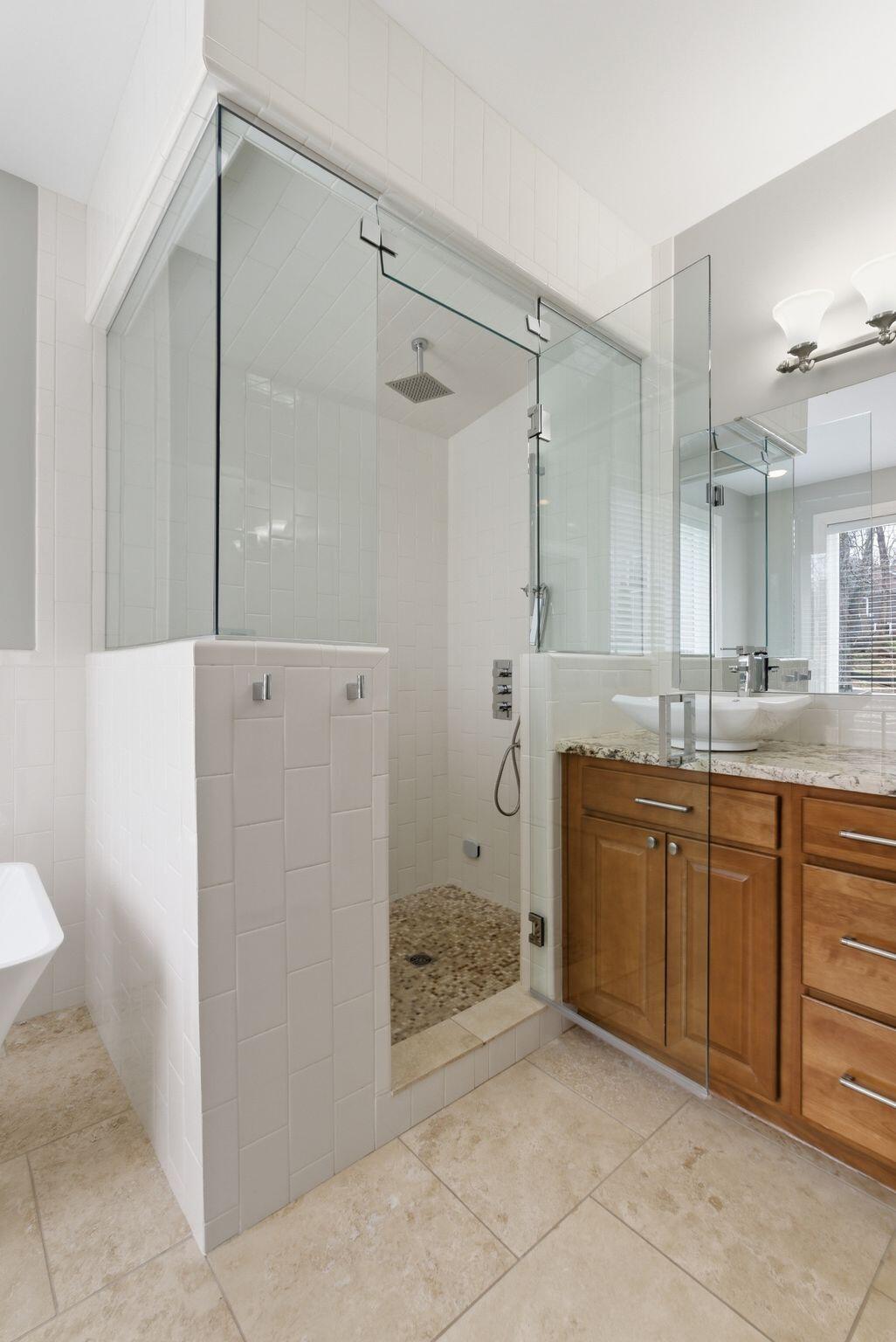 866 Donmar Drive Property Photo 26