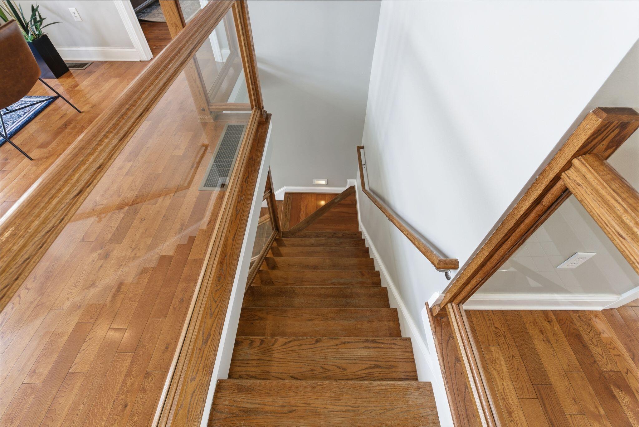866 Donmar Drive Property Photo 33