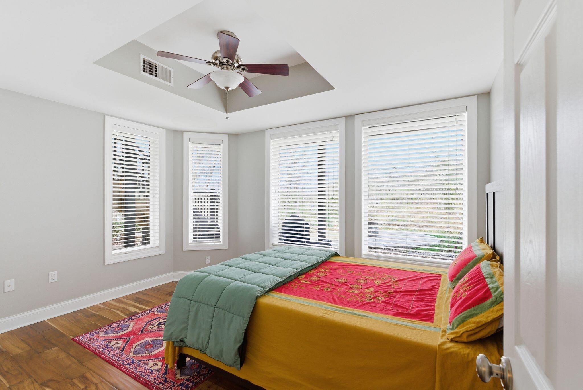 866 Donmar Drive Property Photo 43