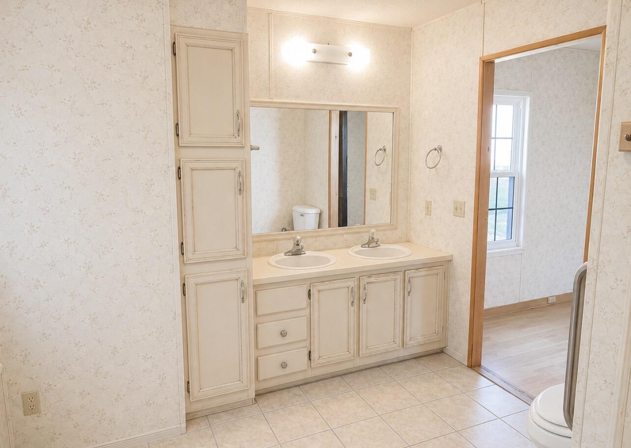404 Mount Vernon Drive Property Photo 41
