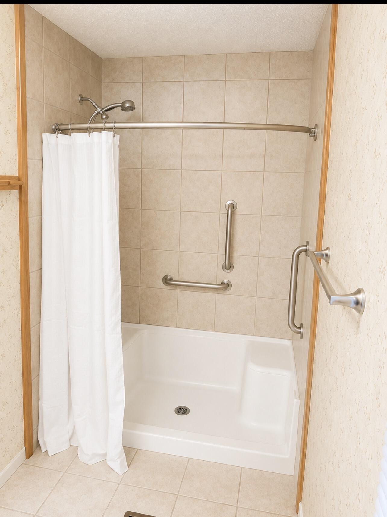 404 Mount Vernon Drive Property Photo 42