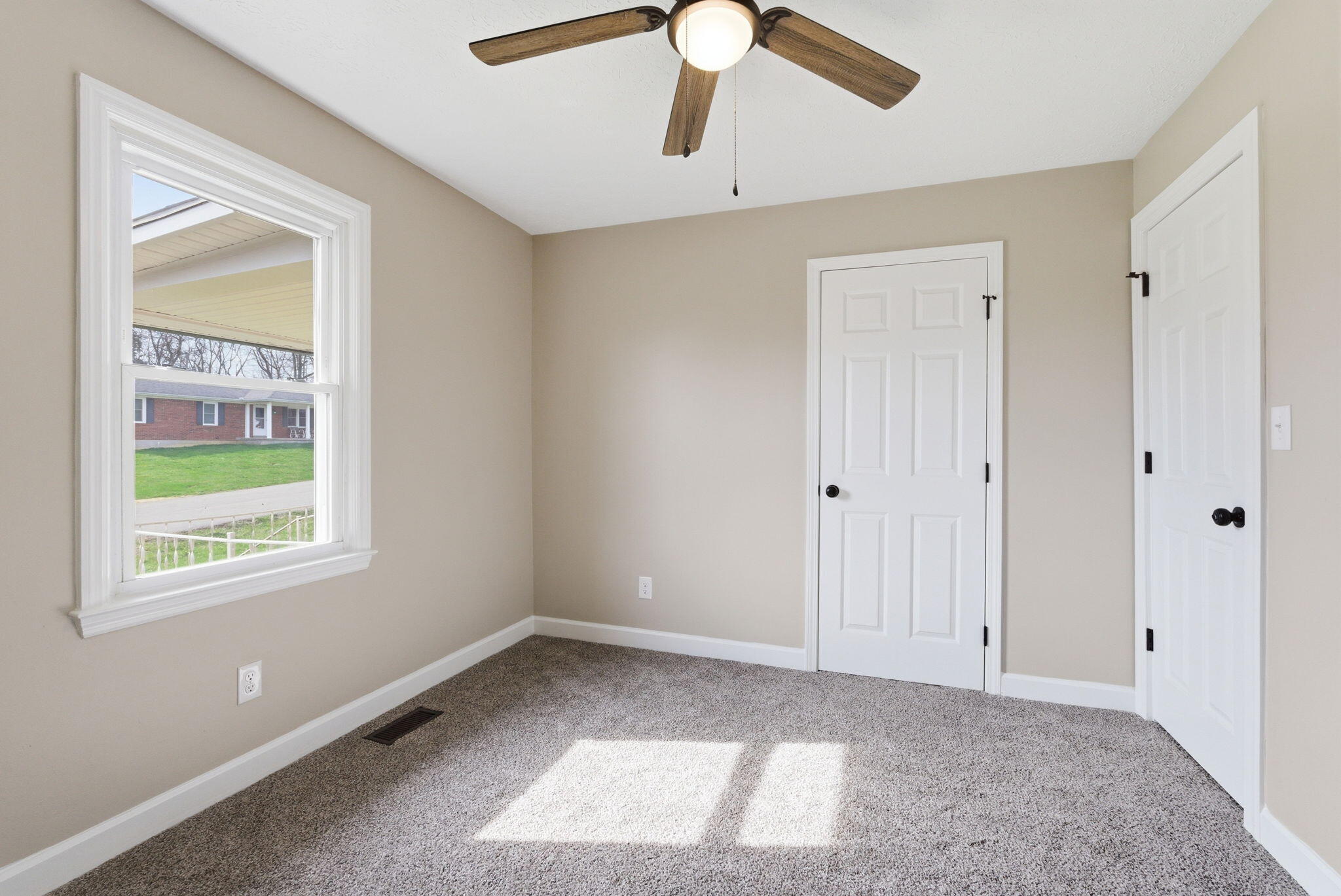 114 Cardinal Drive Property Photo 15