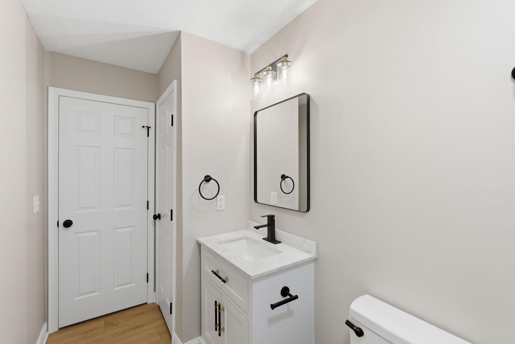 114 Cardinal Drive Property Photo 17
