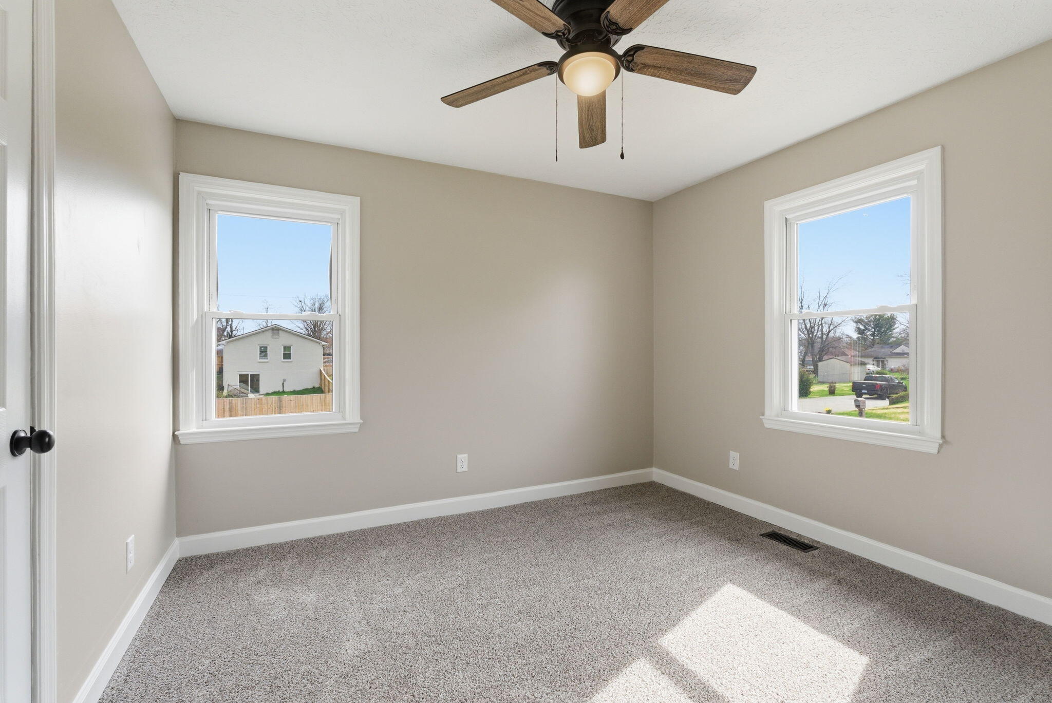 114 Cardinal Drive Property Photo 19