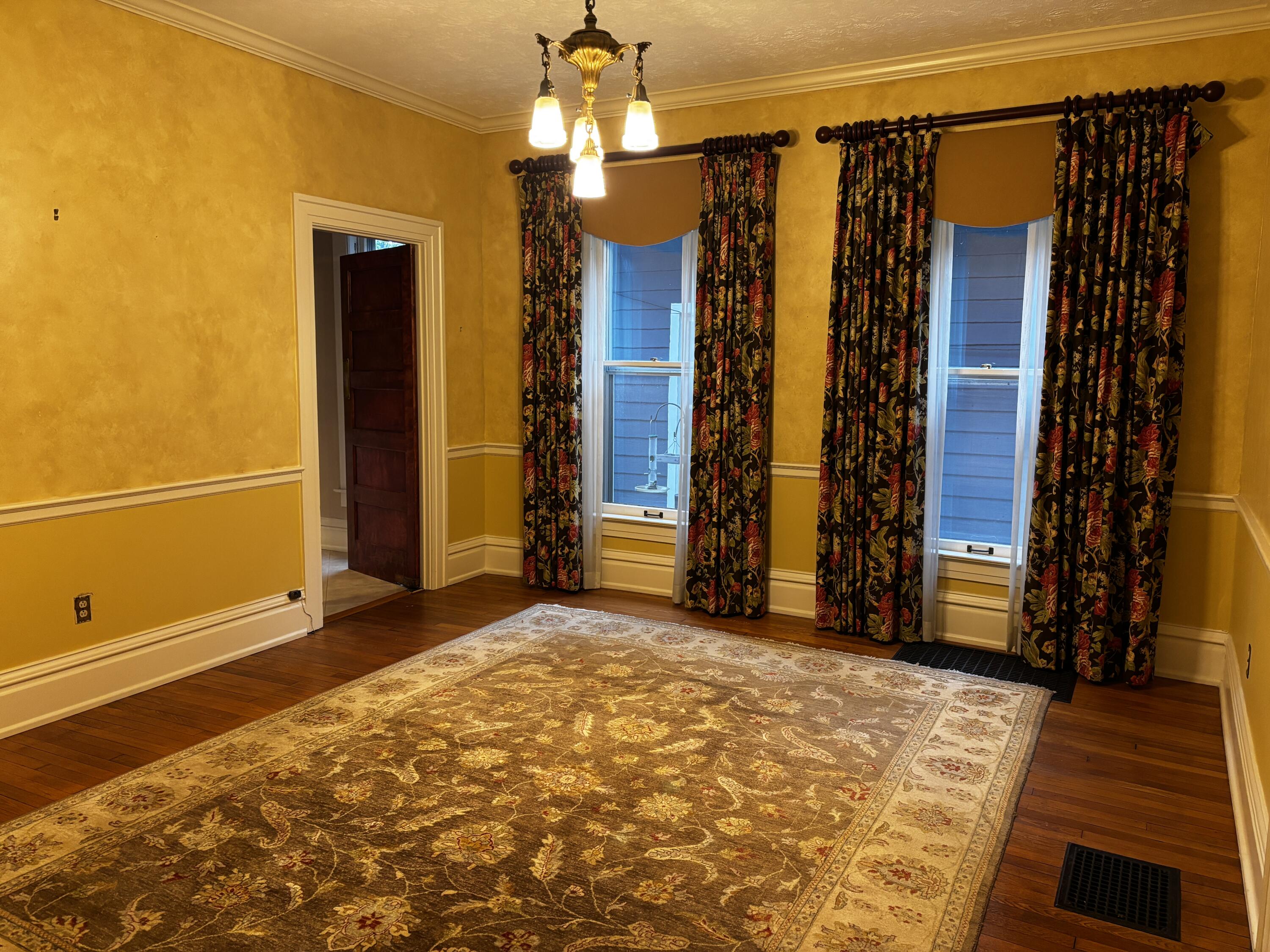 508 Murray Street Property Photo 5