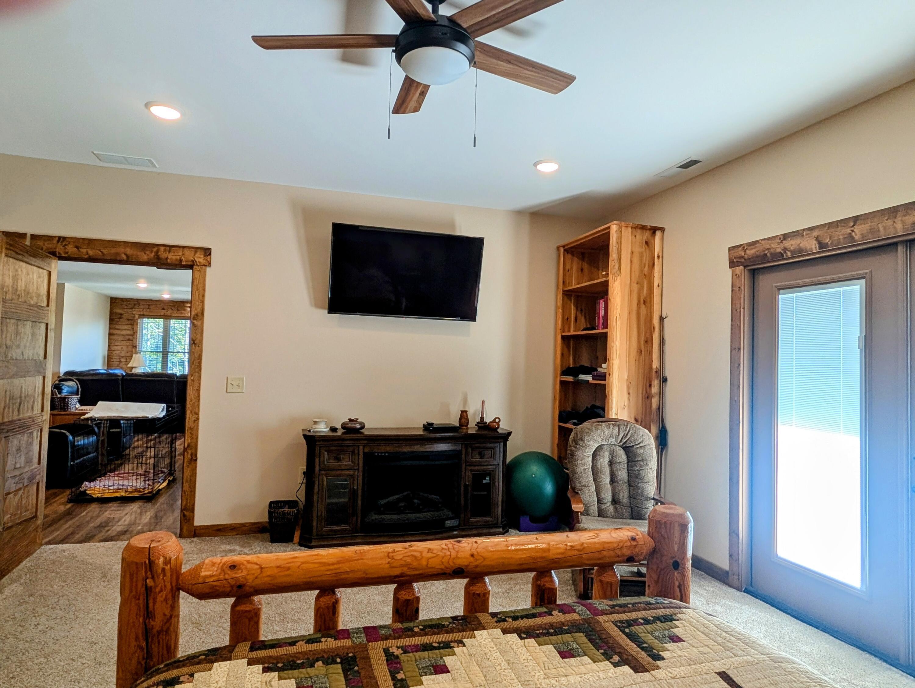 1057 Hwy 90 Property Photo 33