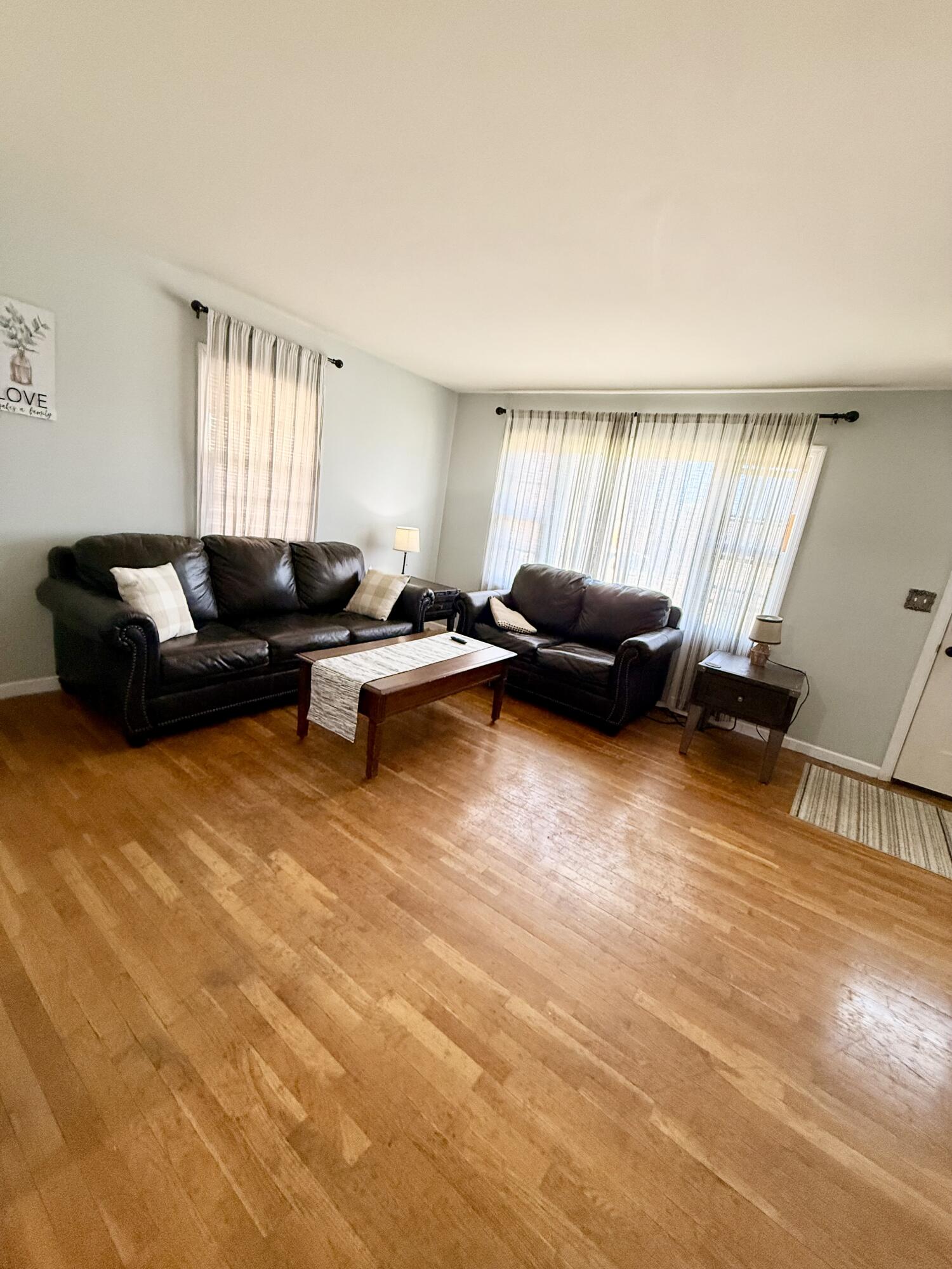 528 Ada Drive Property Photo 5