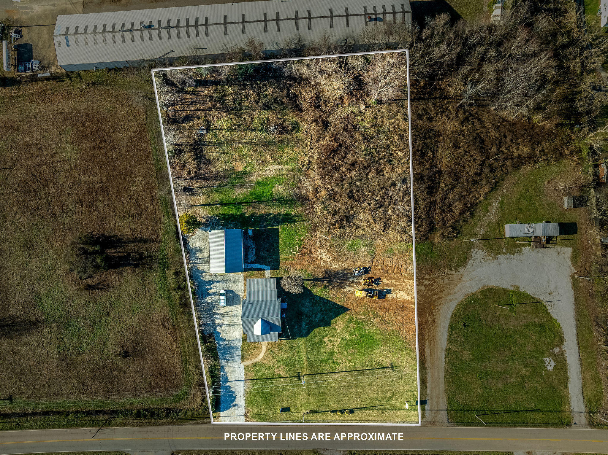 875 State Highway 3106 Property Photo 2