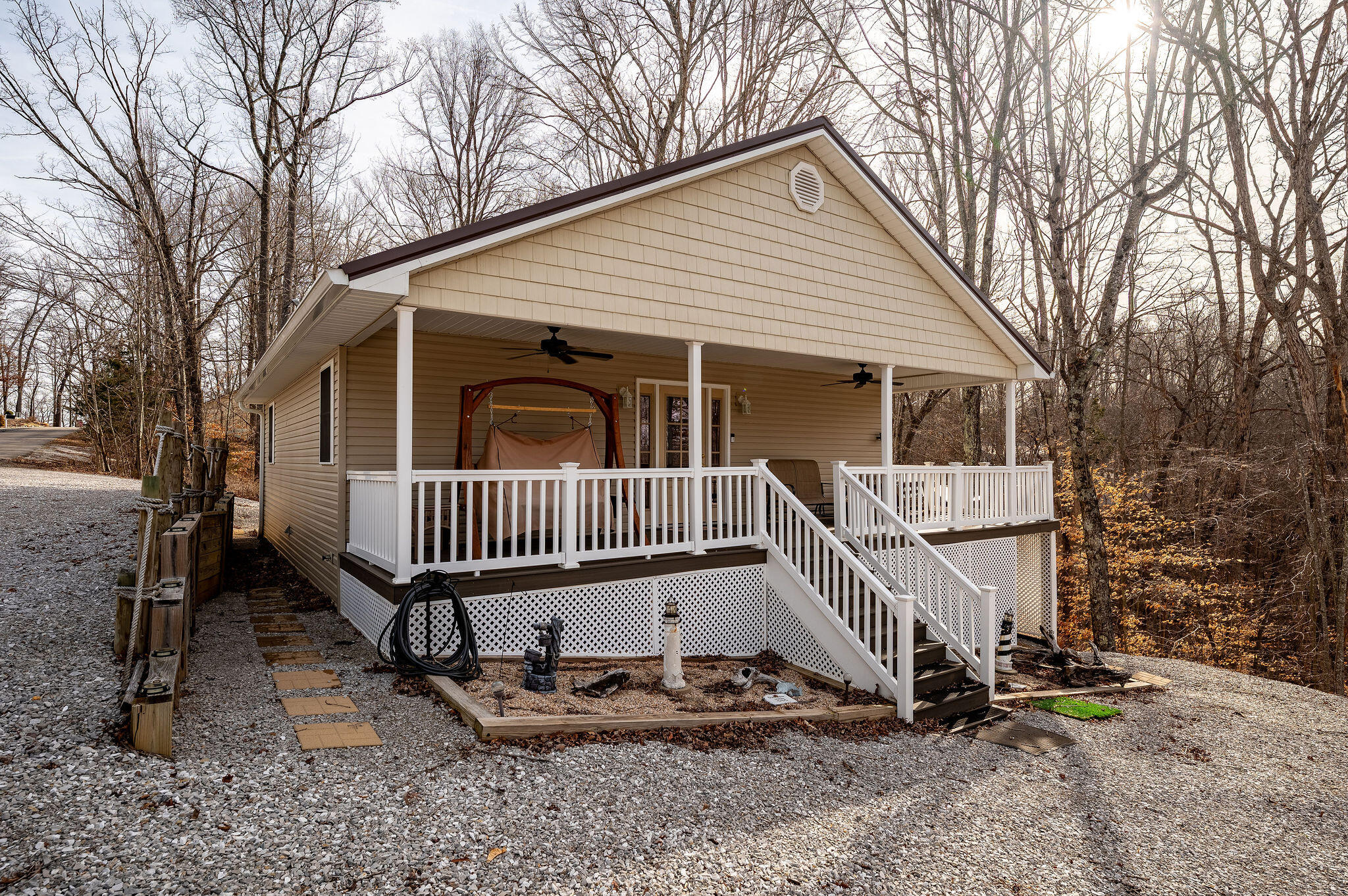 81 White Oak Lane Property Photo 41