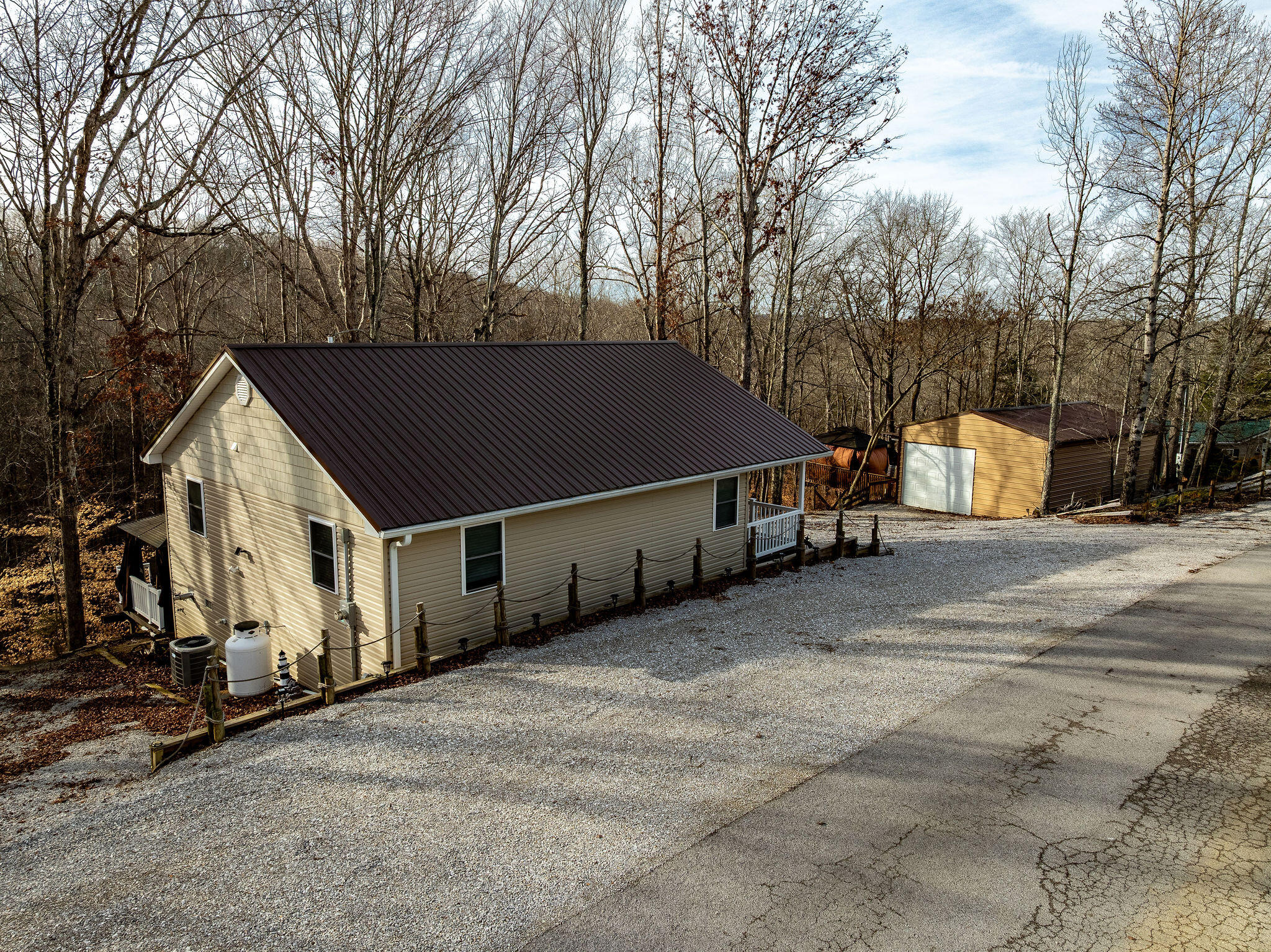 81 White Oak Lane Property Photo 42