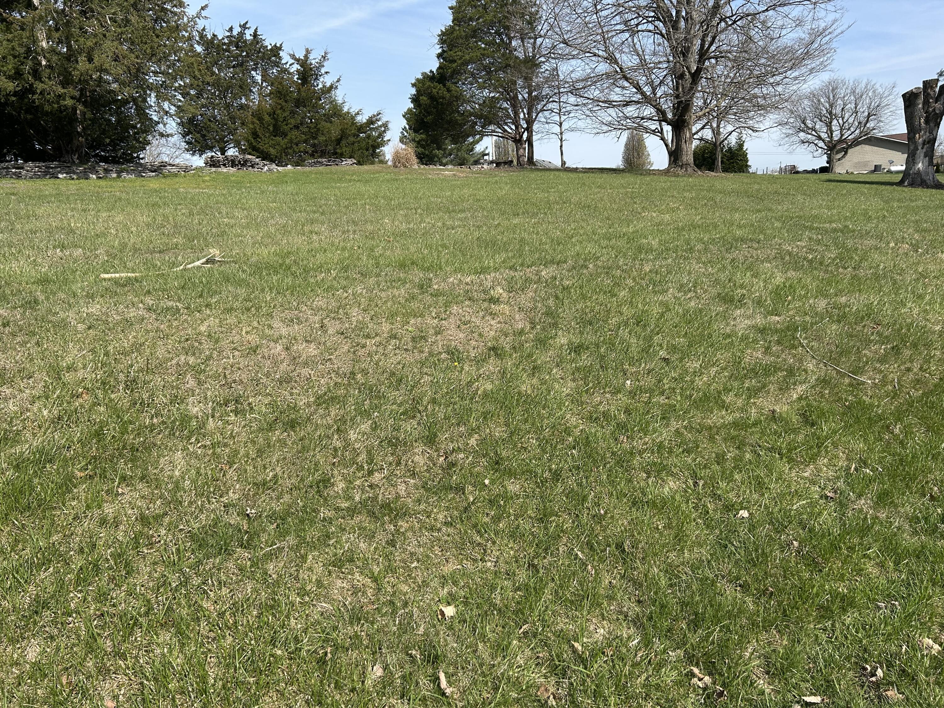 43 E Solar Drive Property Photo 1