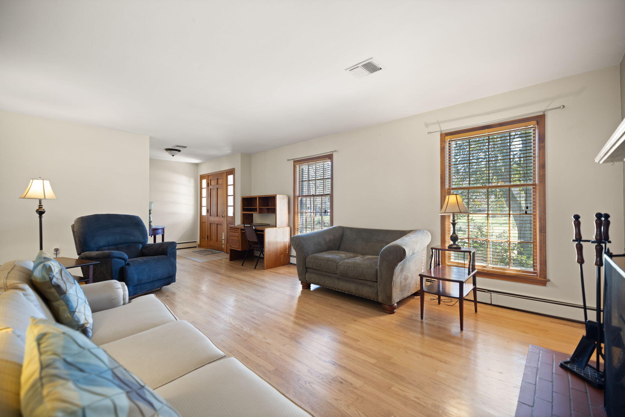 325 Maple Avenue Property Photo 22