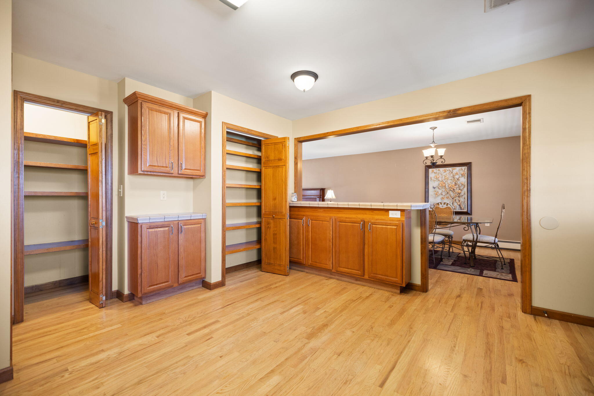 325 Maple Avenue Property Photo 30