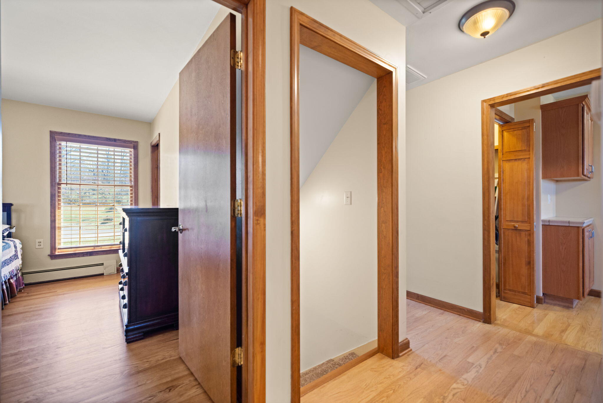 325 Maple Avenue Property Photo 33