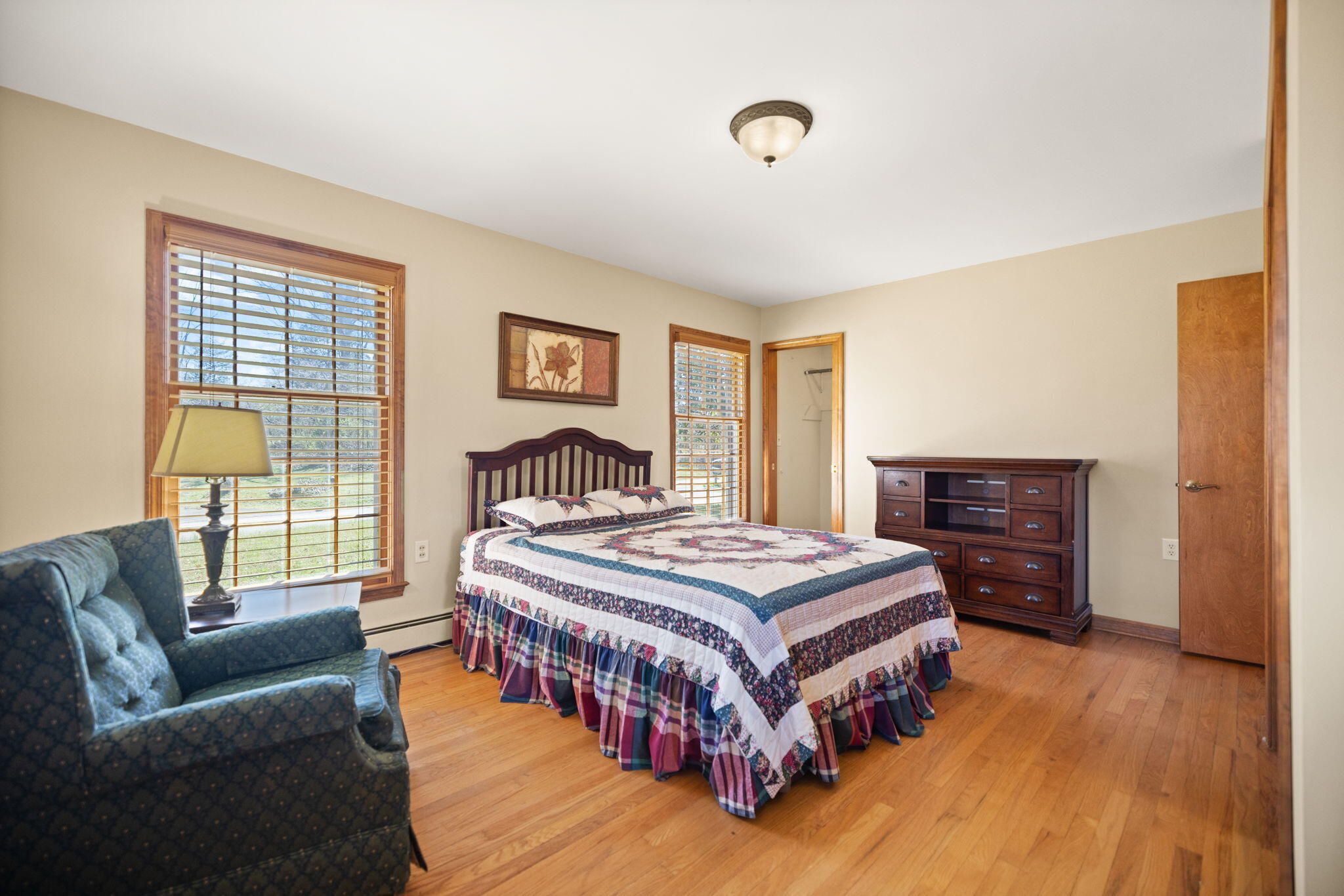 325 Maple Avenue Property Photo 35