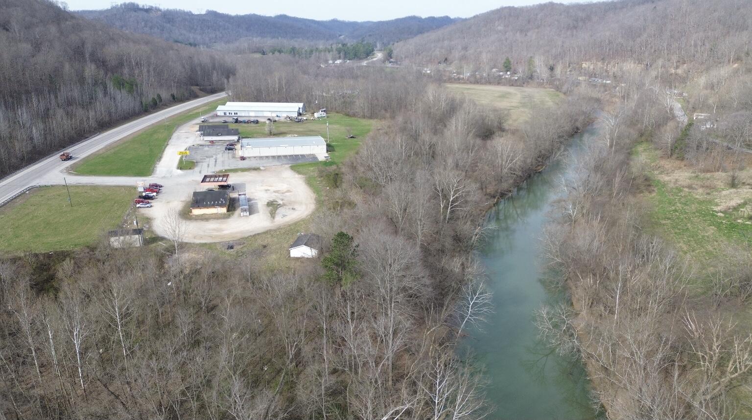9015 Kentucky 10 Property Photo 4