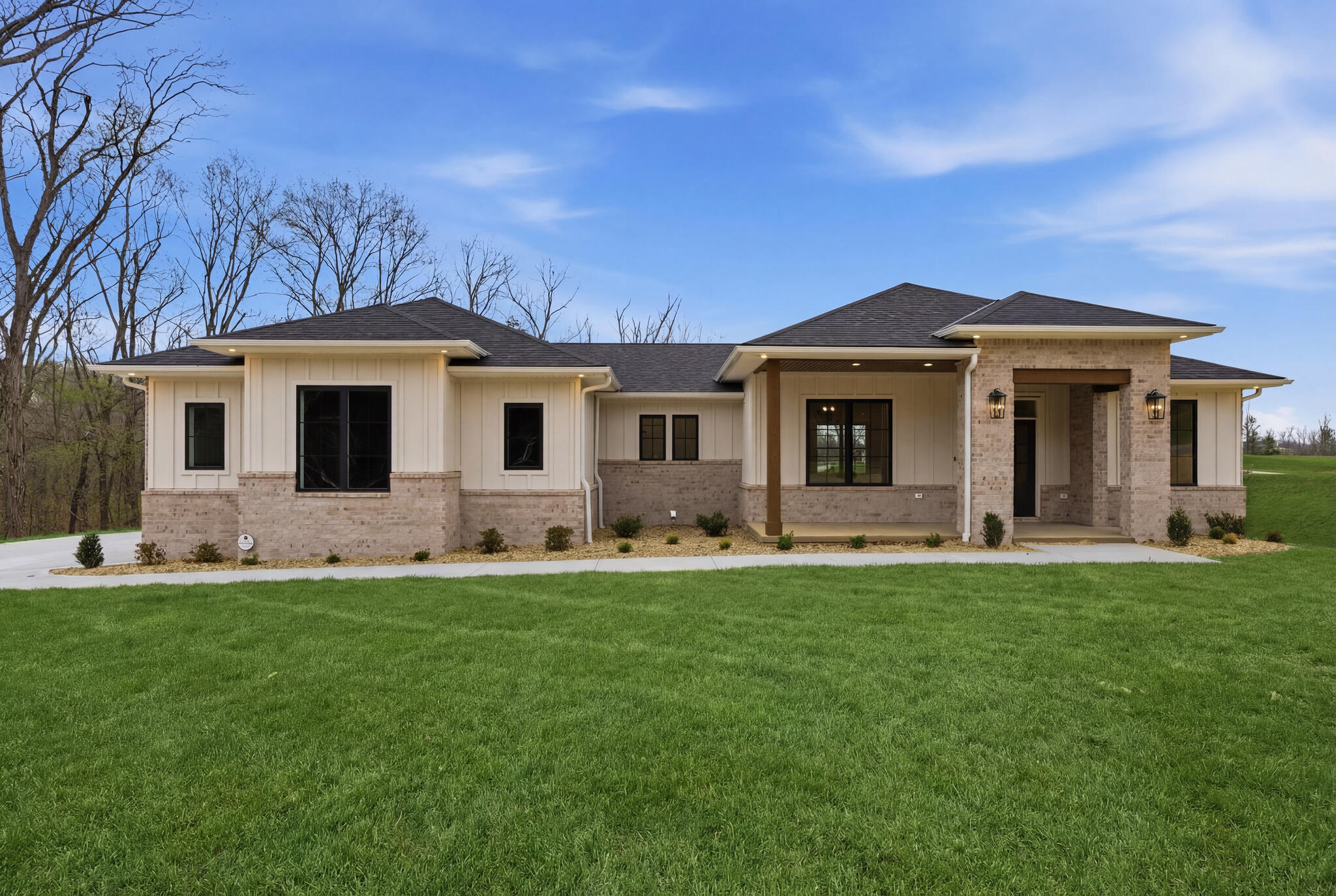 40 Waterfall Way