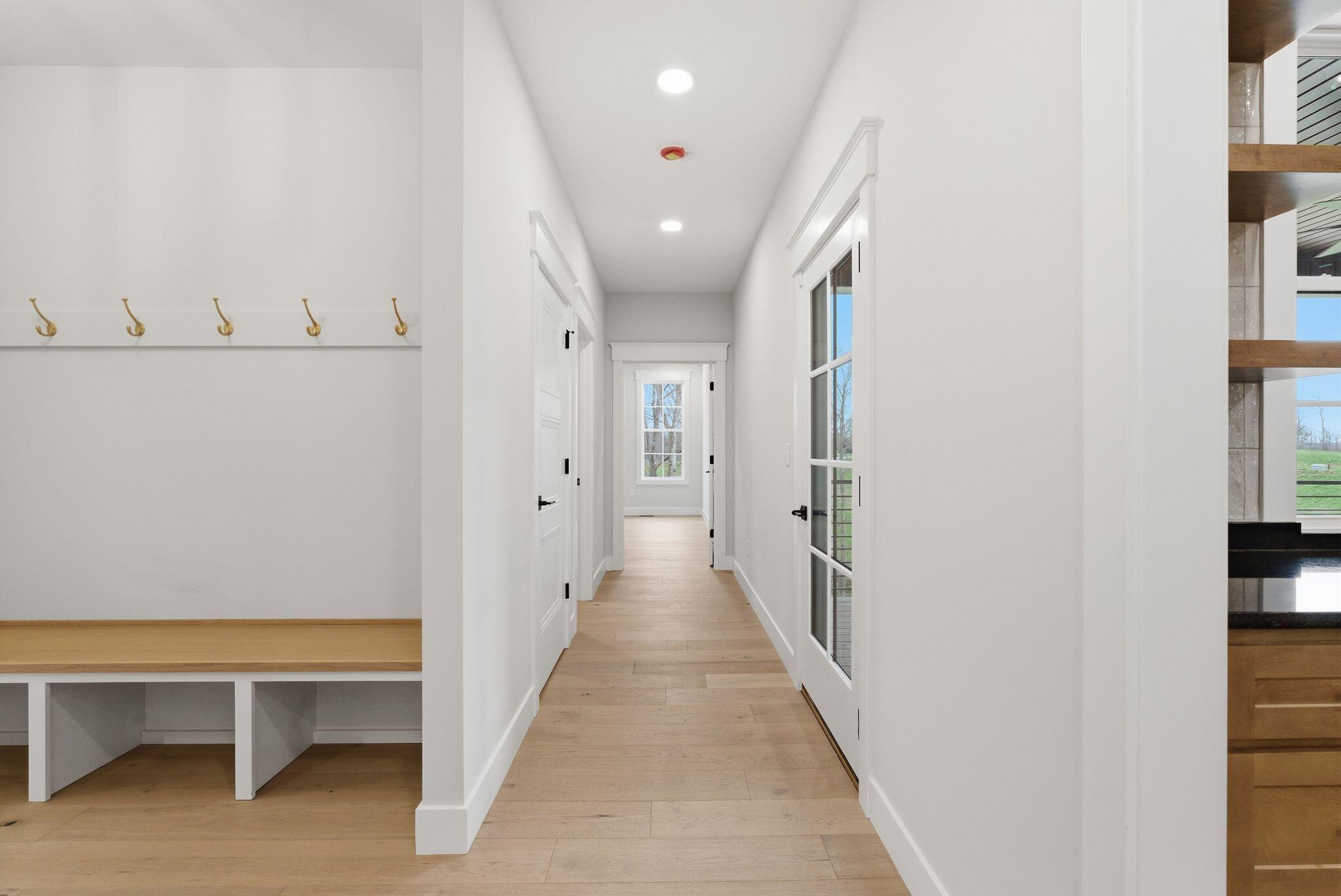 40 Waterfall Way Property Photo 21