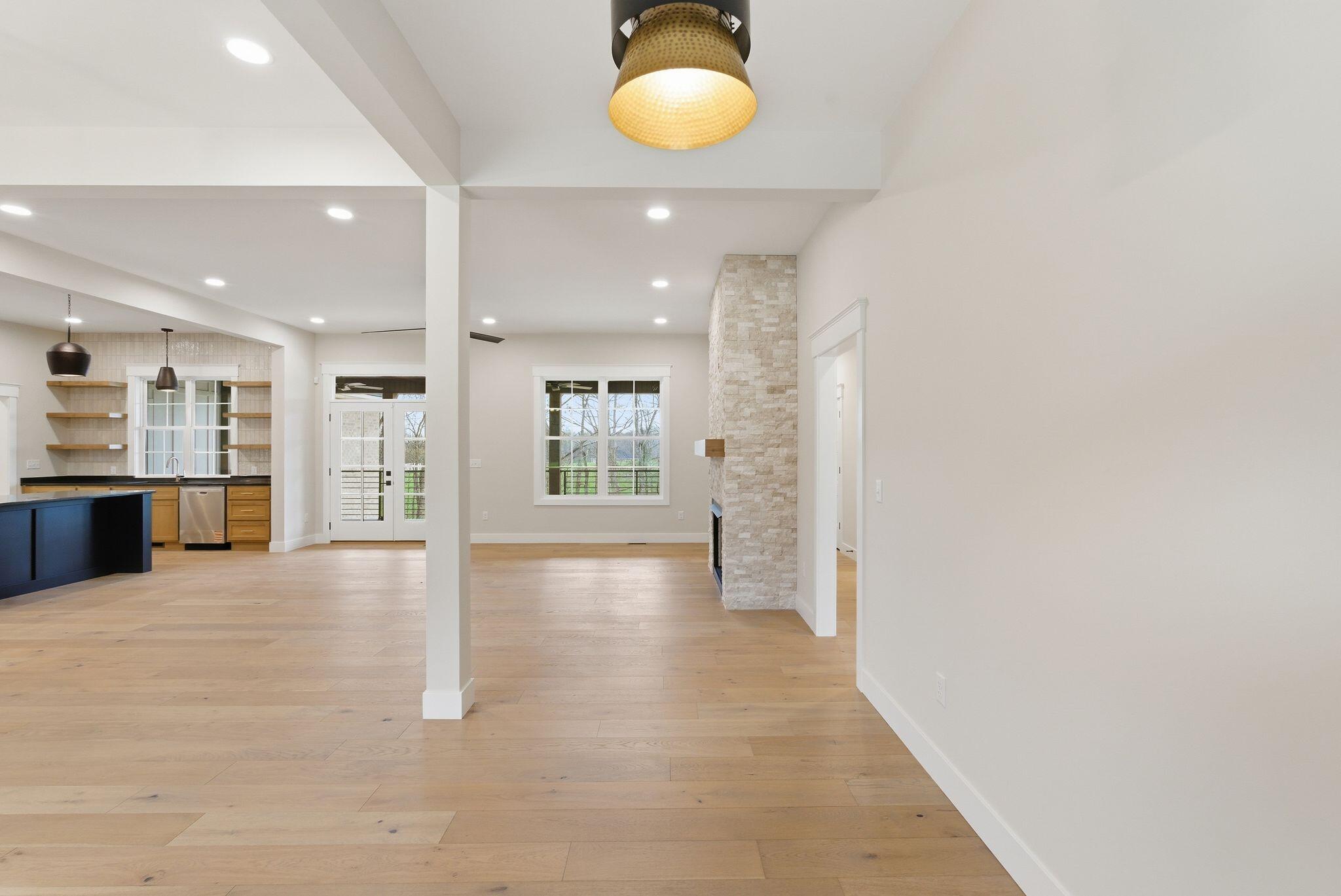 40 Waterfall Way Property Photo 38