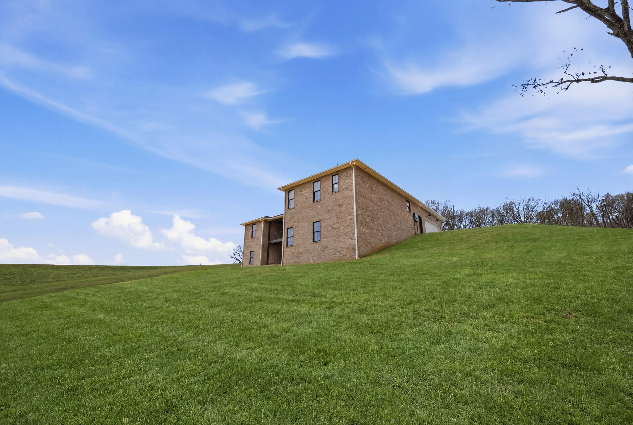 40 Waterfall Way Property Photo 83
