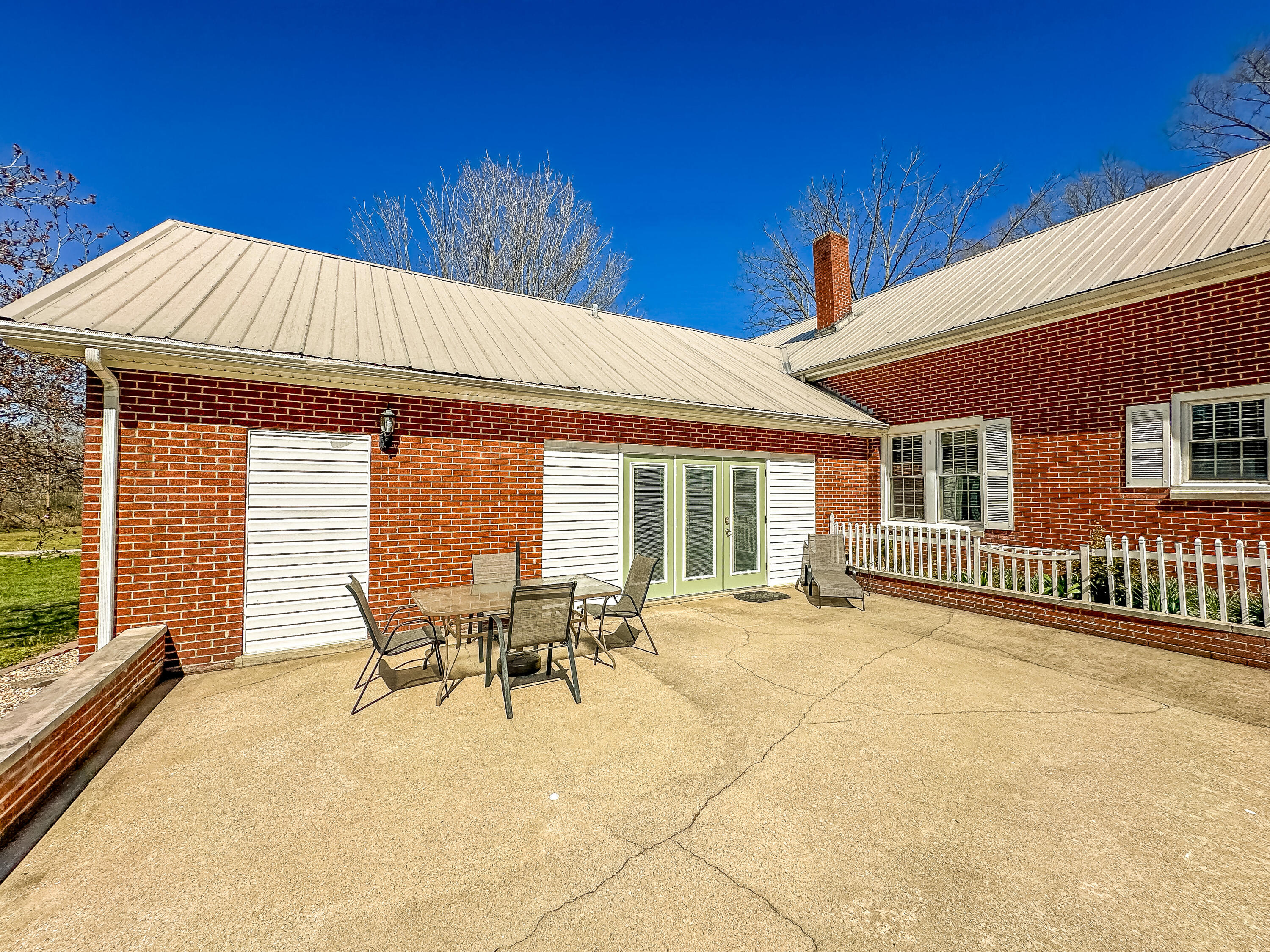 7581 Mcwhorter Road Property Photo 6