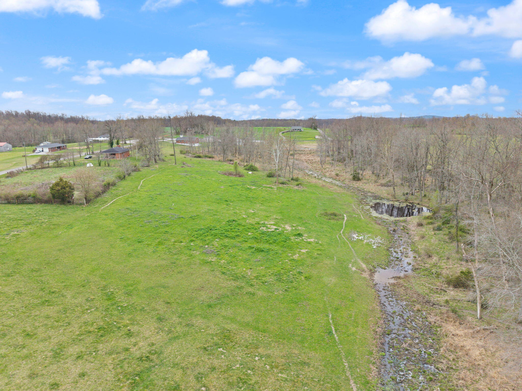 2690 Pond School Road Property Photo 11
