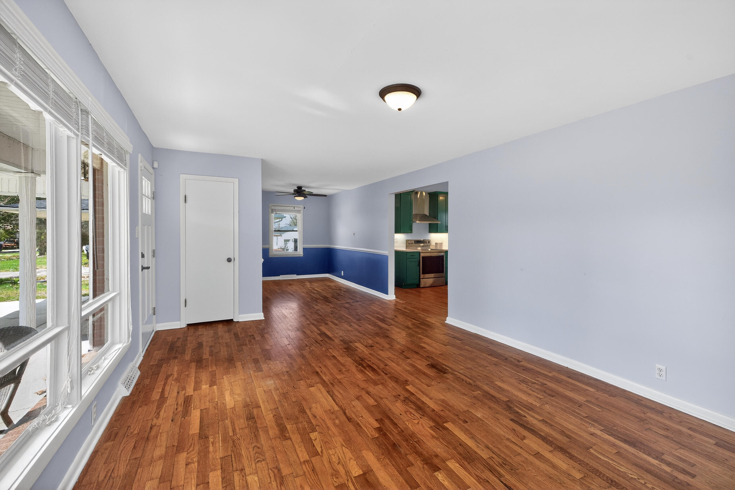 102 Donna Drive Property Photo 3