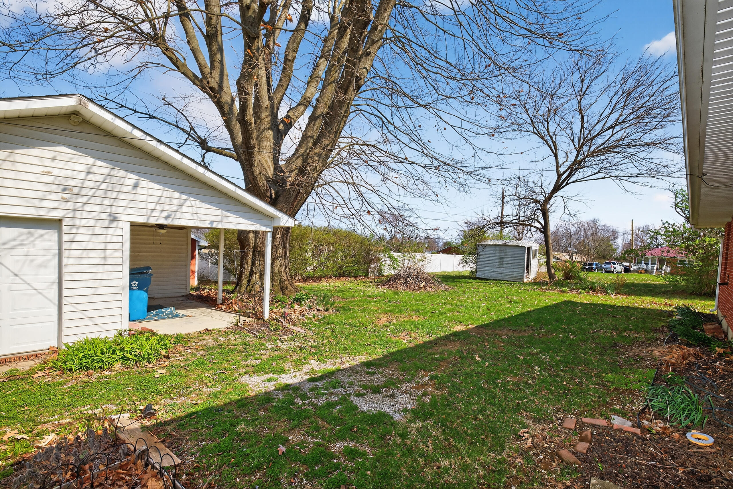 102 Donna Drive Property Photo 23