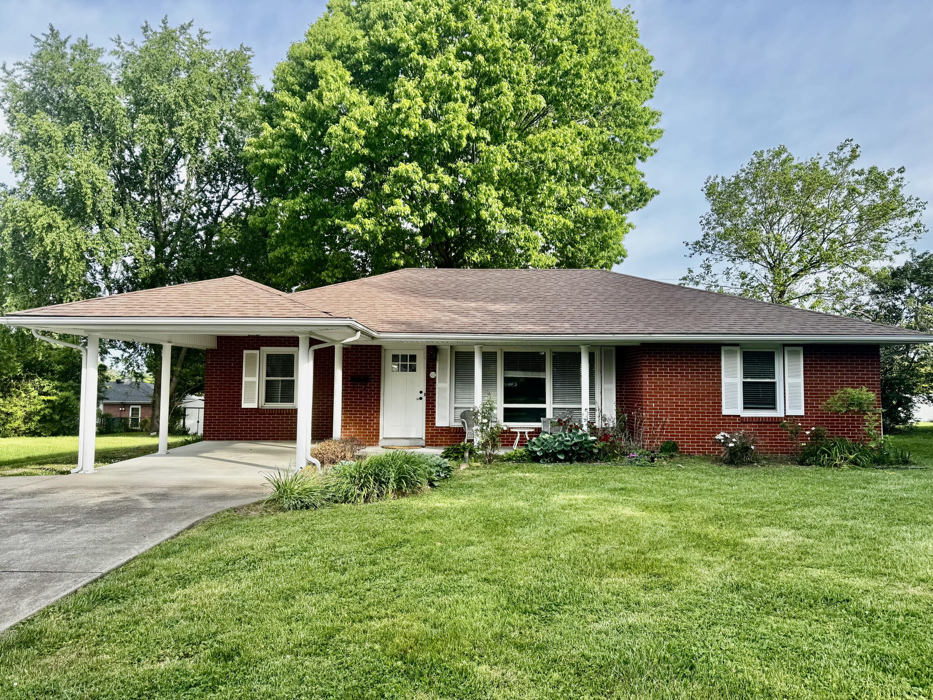 102 Donna Drive Property Photo 33