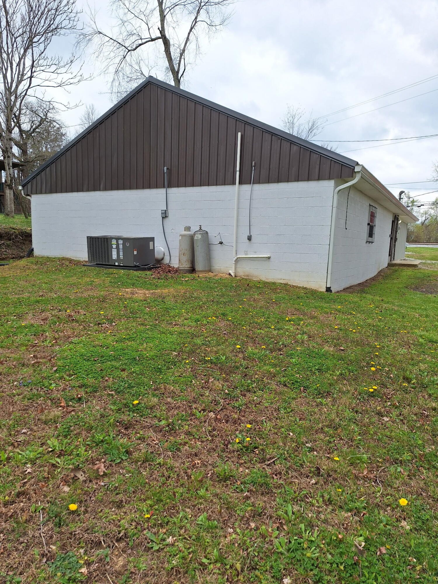515 Southern Highway Property Photo 3