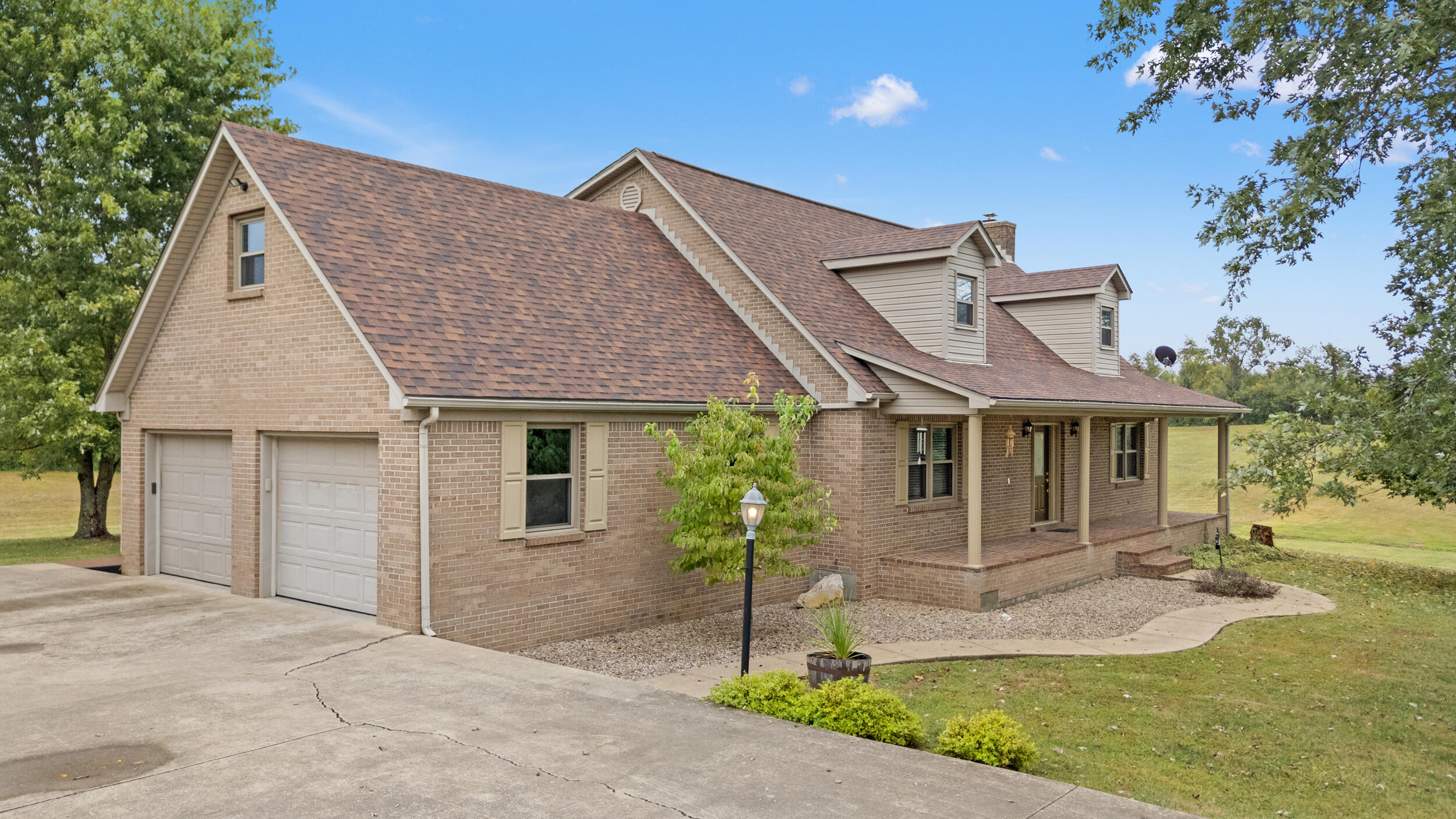 1233 Johnson Road Property Photo 1