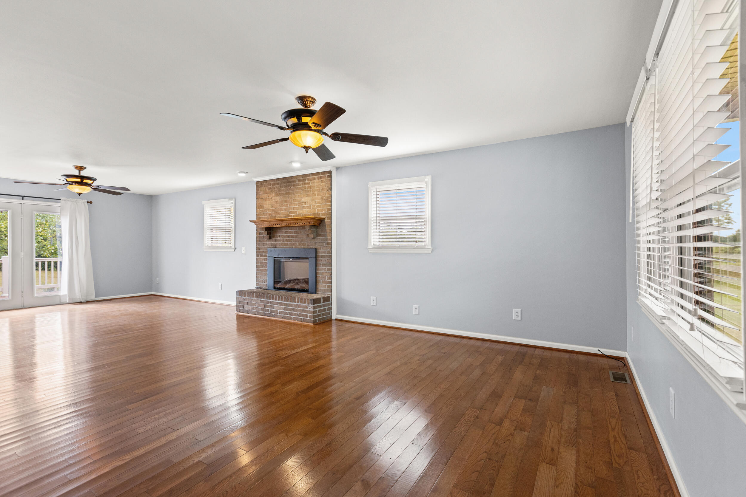 1233 Johnson Road Property Photo 14