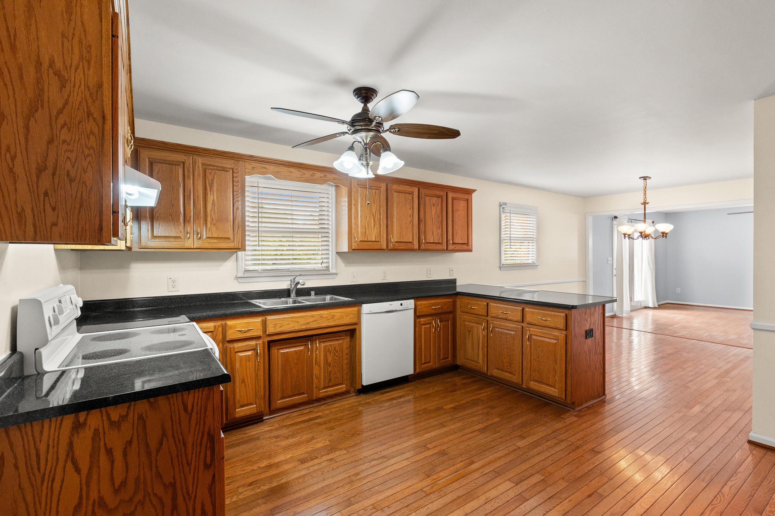 1233 Johnson Road Property Photo 26