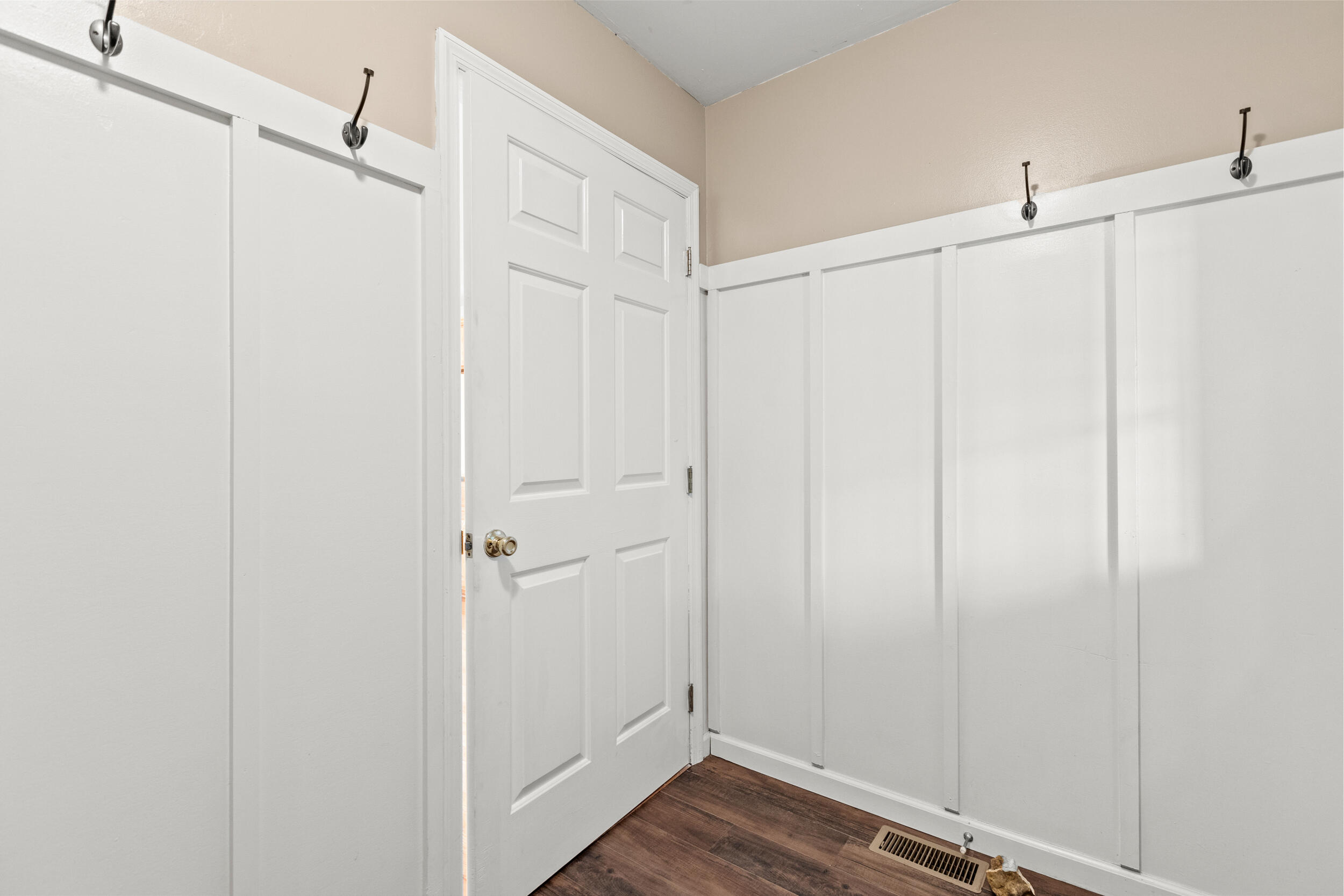 1233 Johnson Road Property Photo 29