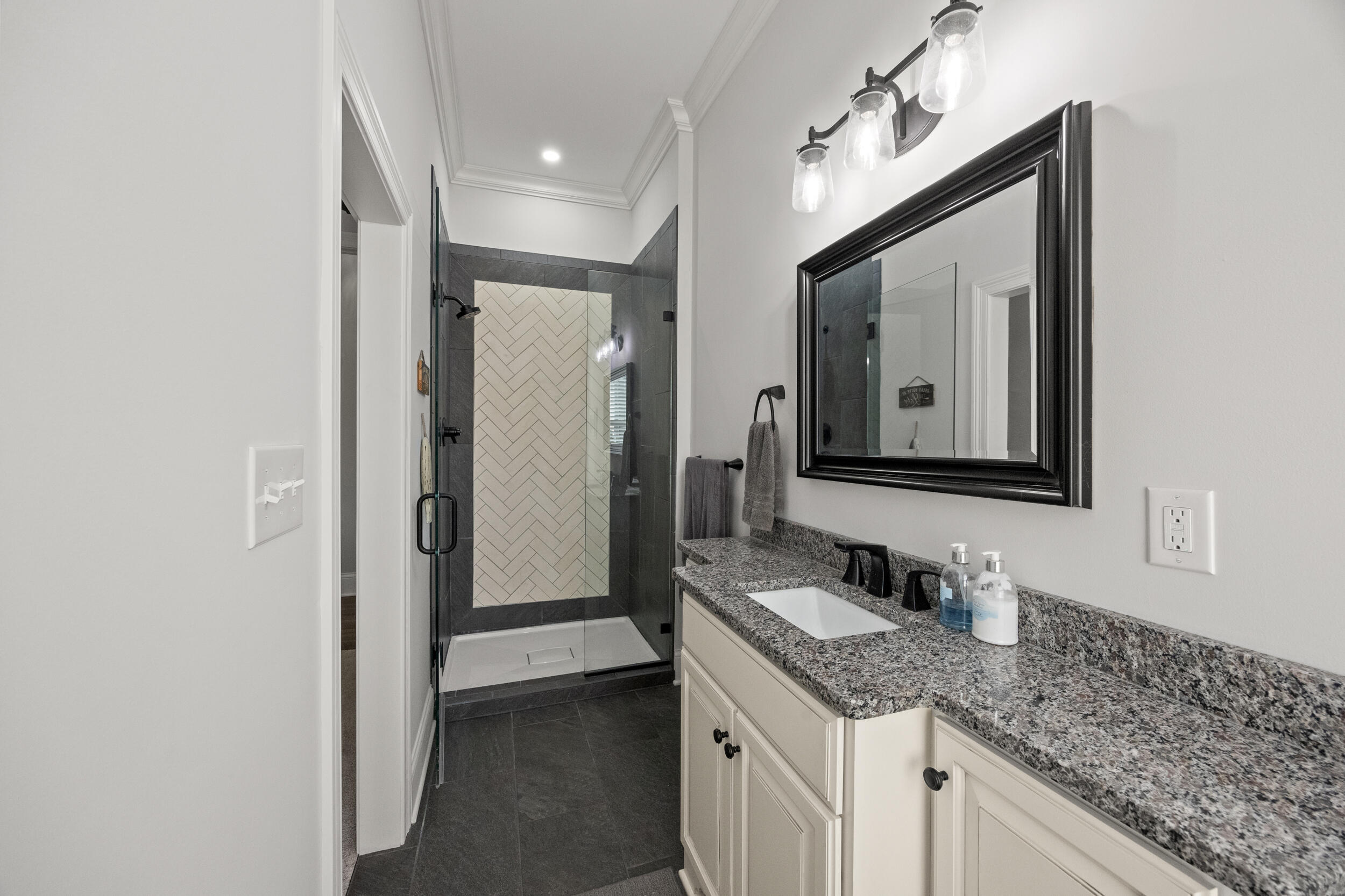 980 Chandamere Way Property Photo 45