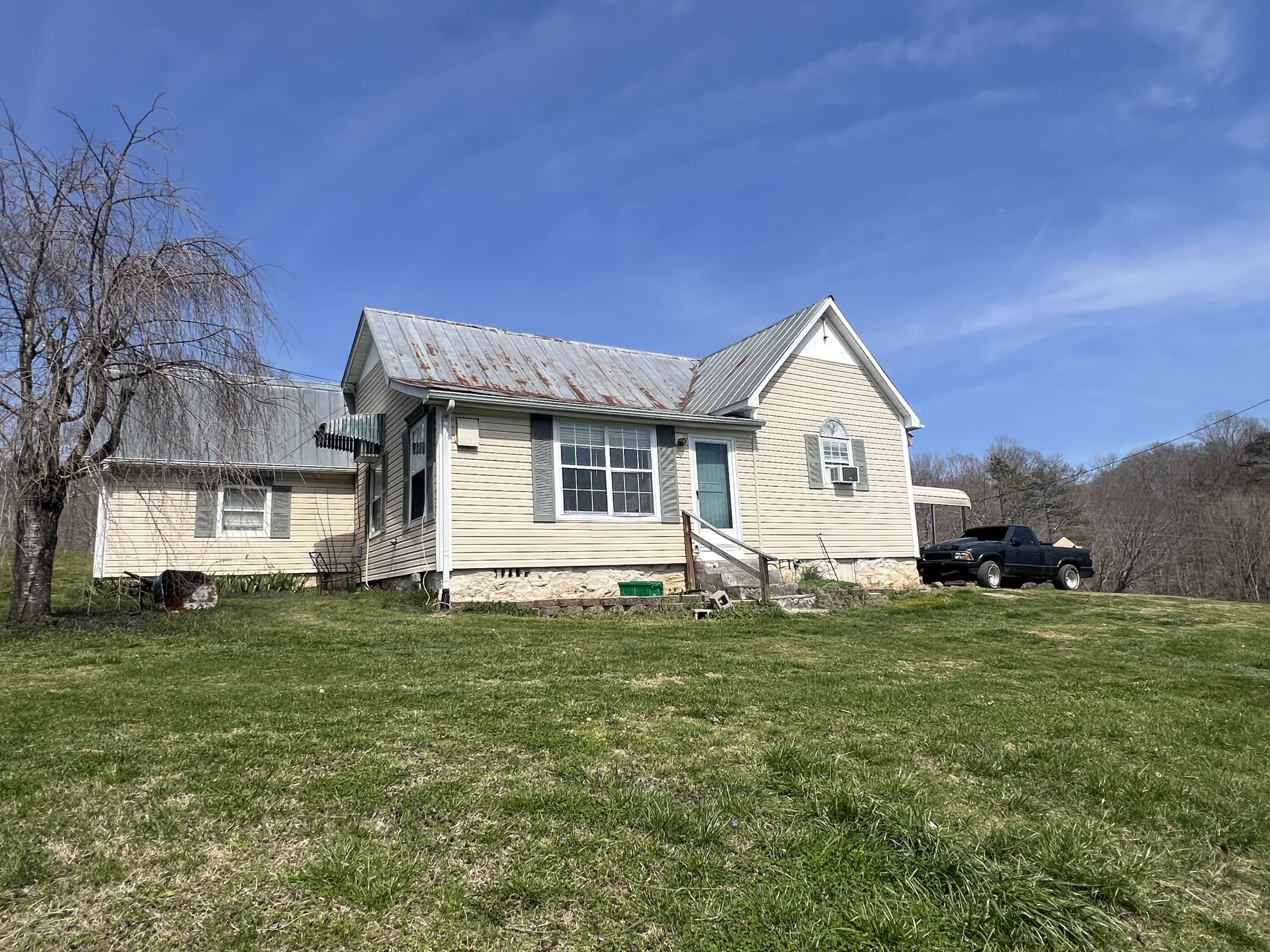 447 Arkle Road Property Photo 1