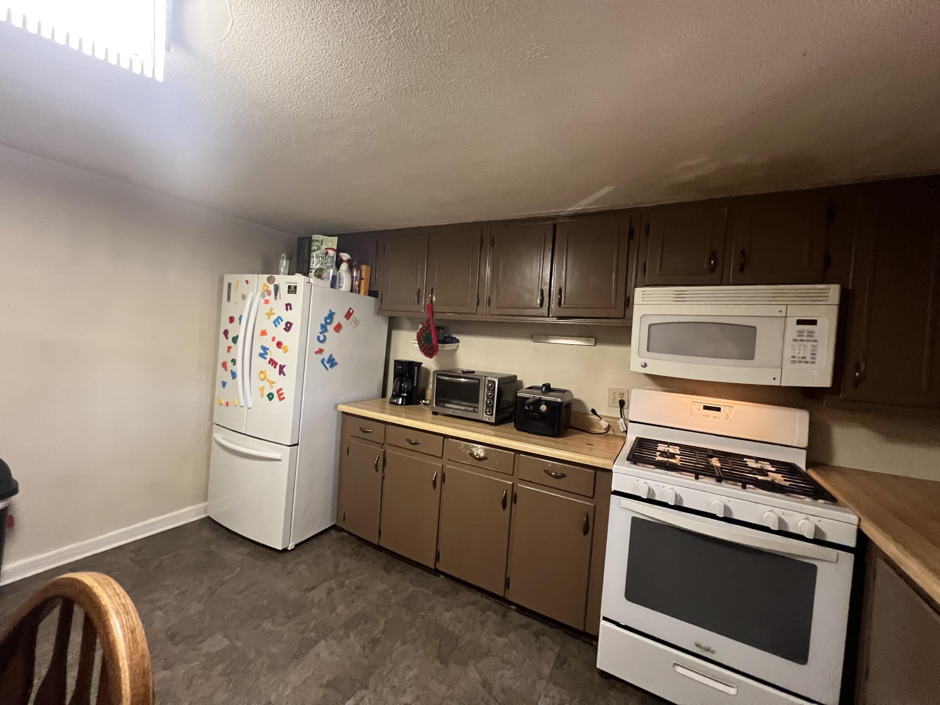 447 Arkle Road Property Photo 5