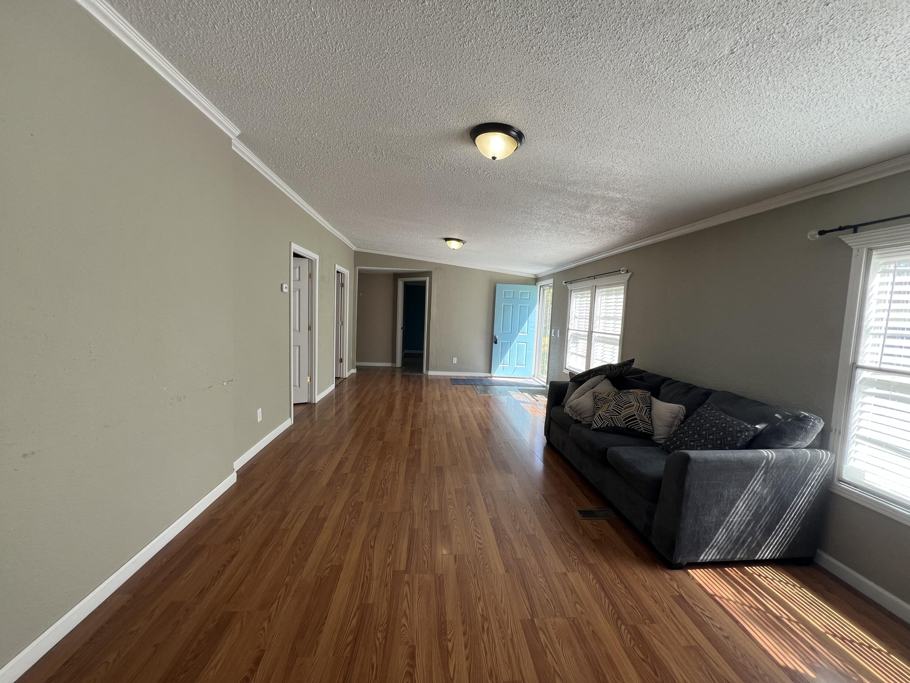 126 S Combs Avenue Property Photo 3
