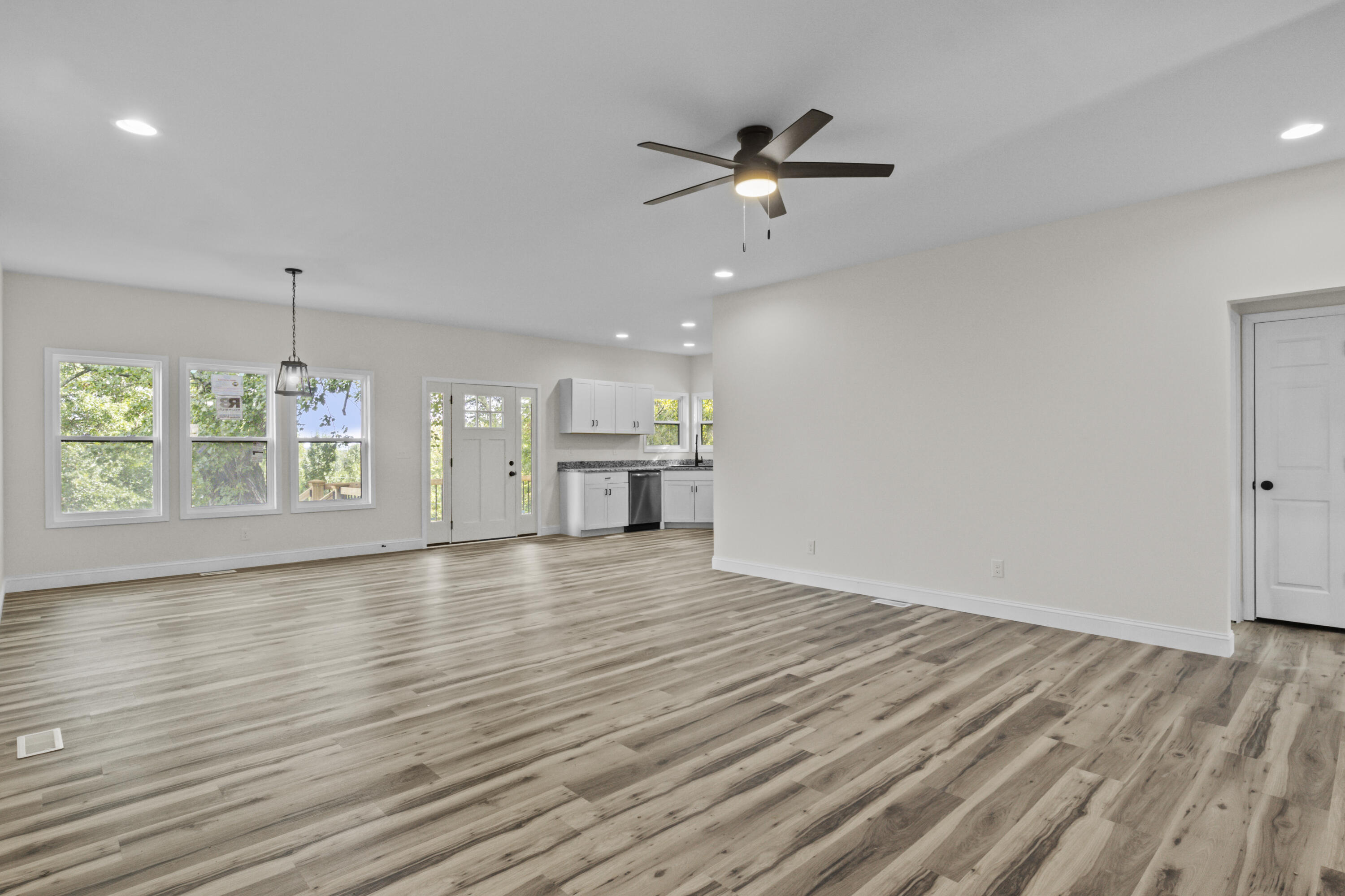1634 Senator Lane Property Photo 10