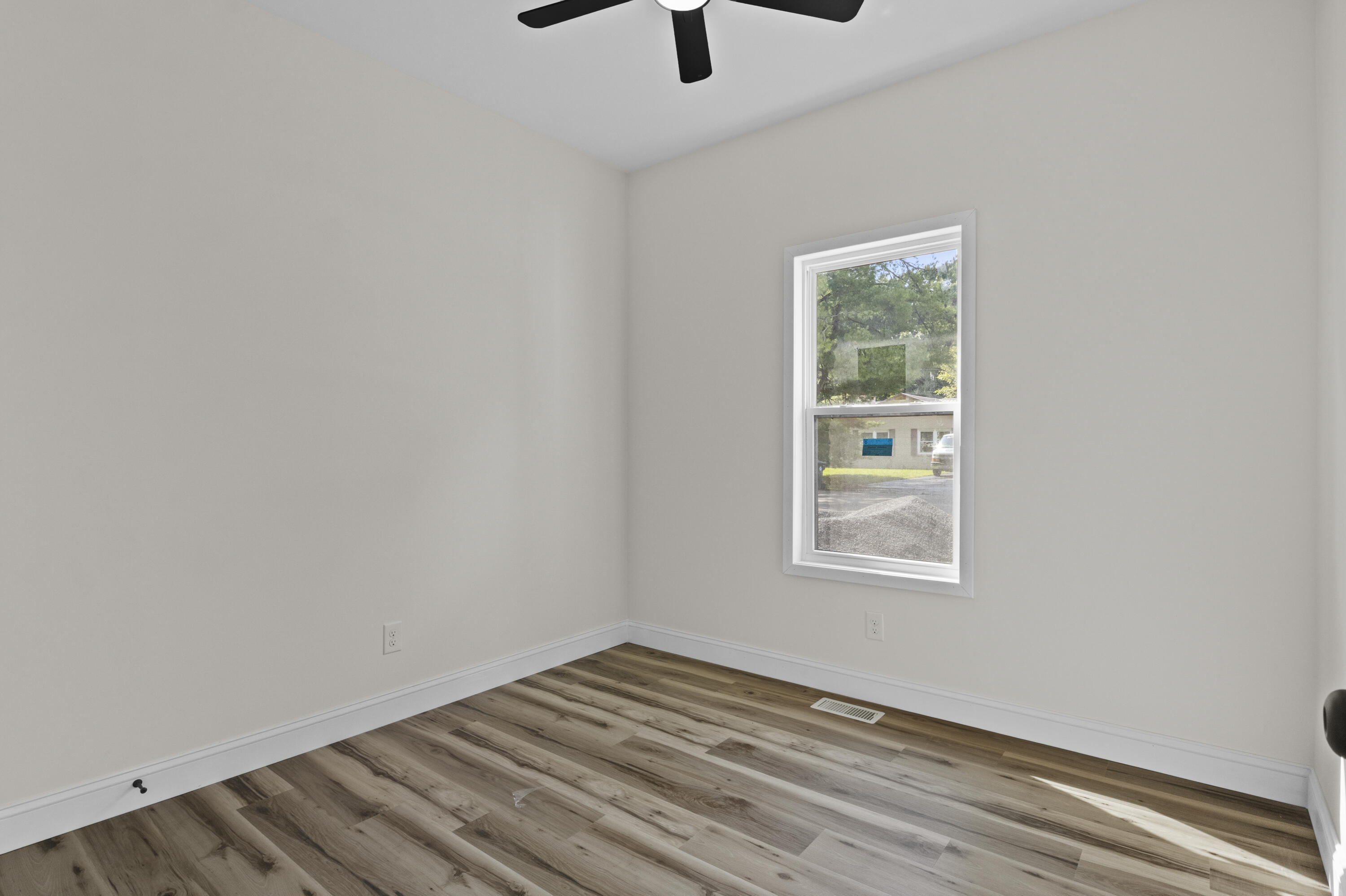 1634 Senator Lane Property Photo 26
