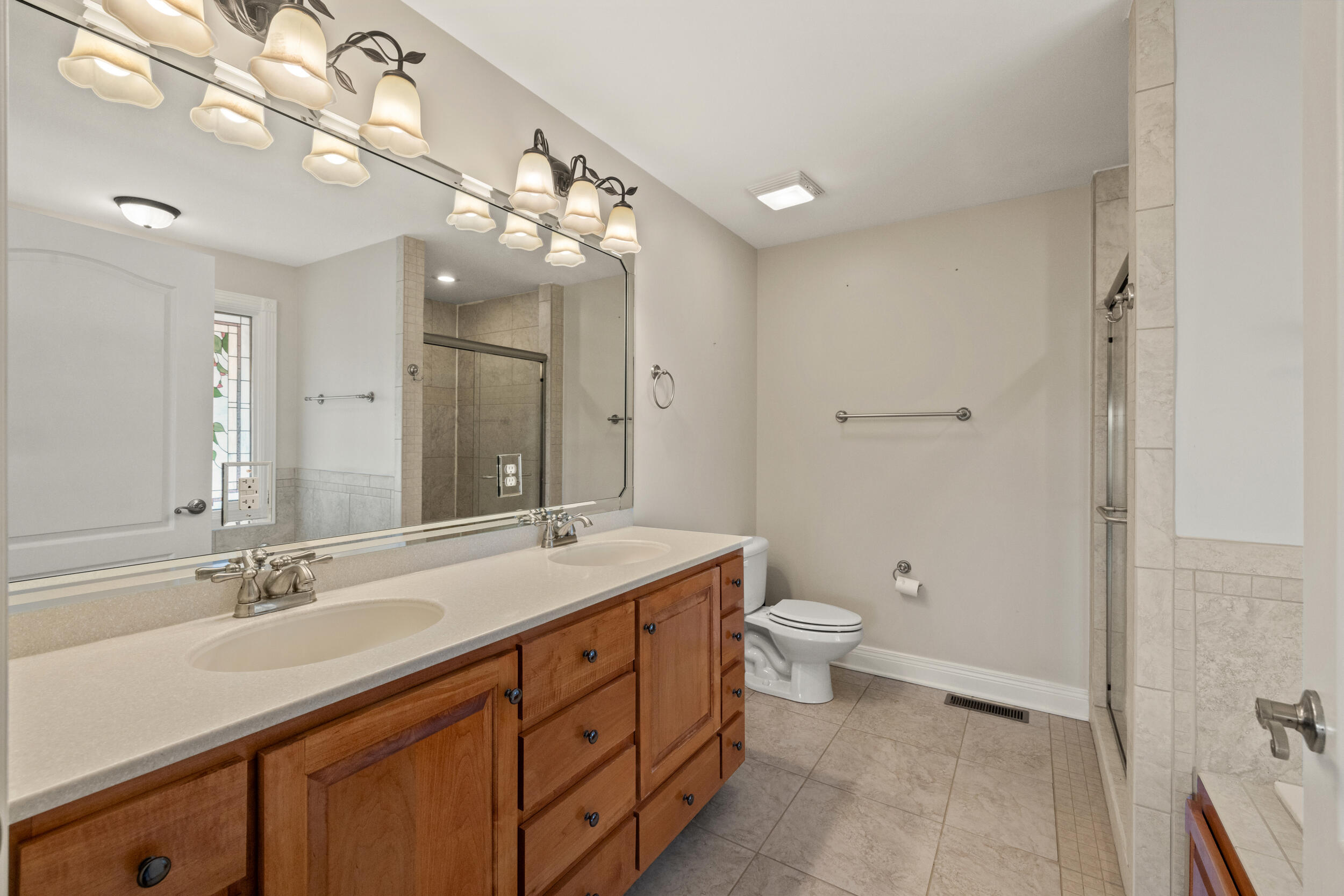 5401 Mccormick Road Property Photo 18