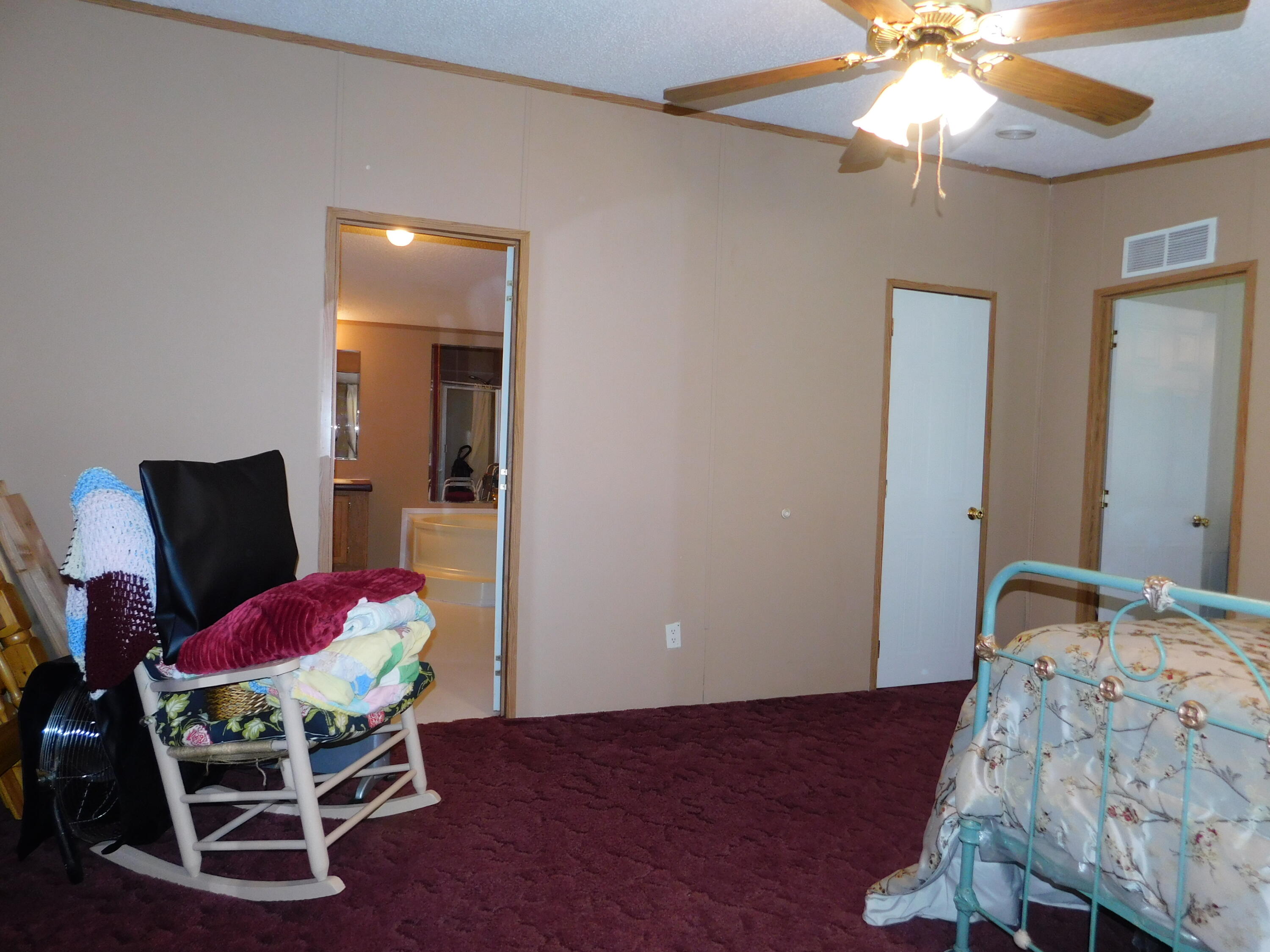 16062 U.s. 421 Property Photo 15