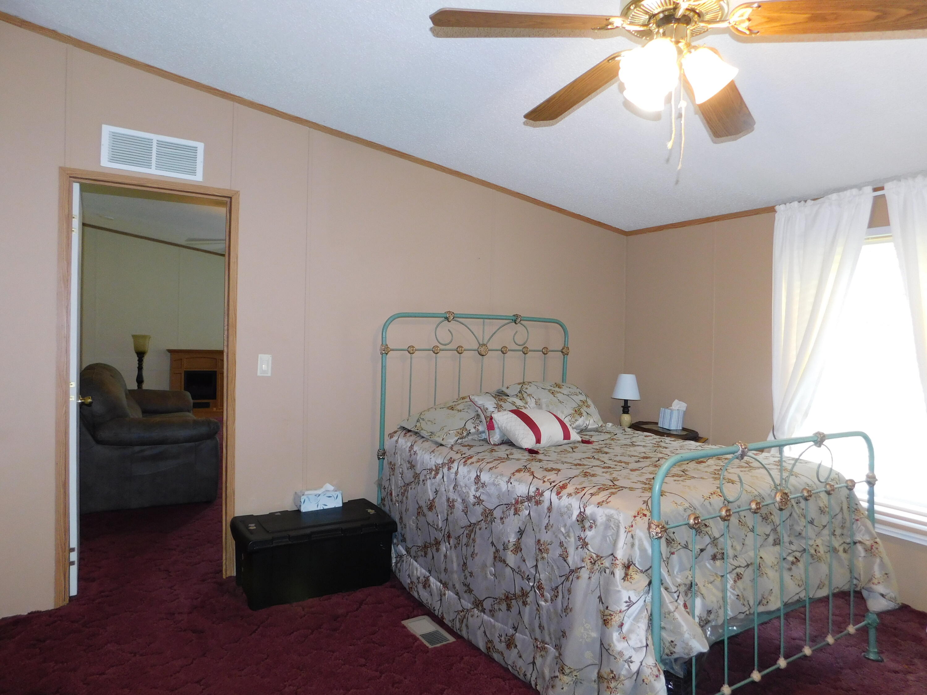 16062 U.s. 421 Property Photo 17